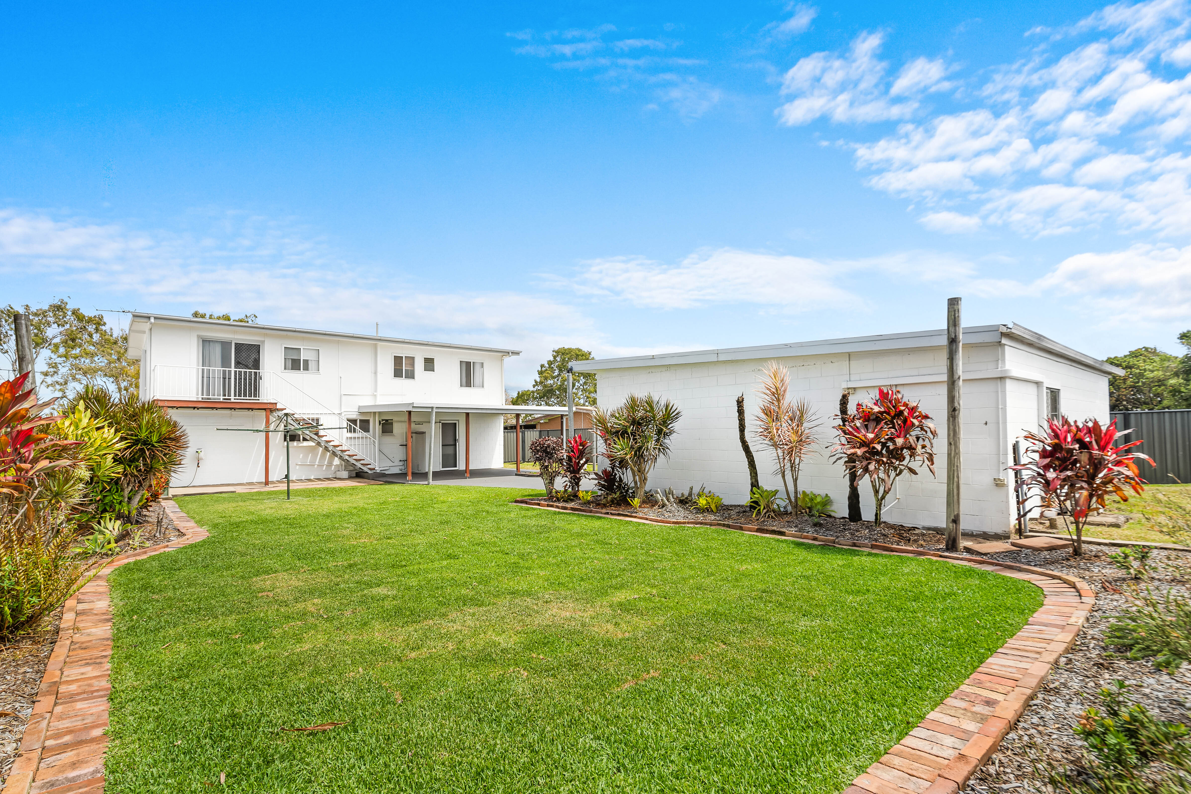Photo 26 of 9 Elamang Street, South Mackay