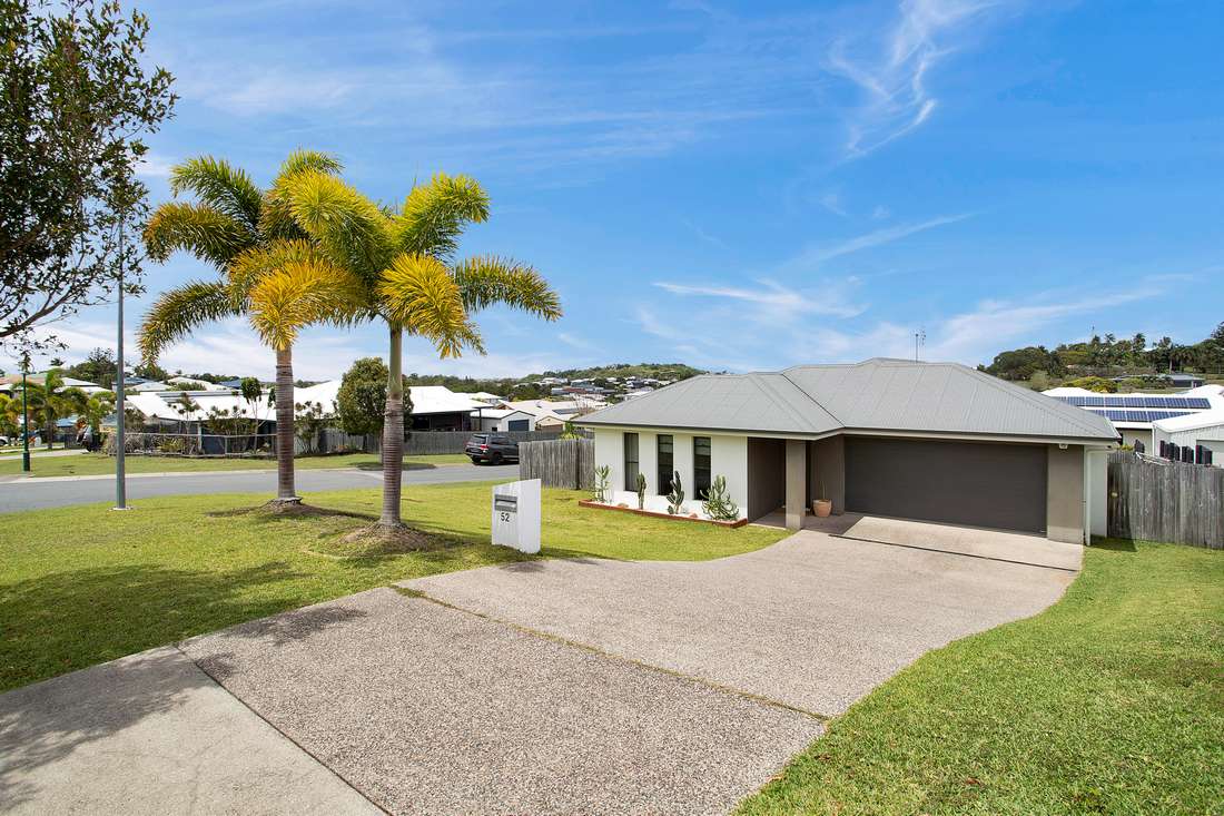 Photo 2 of 52-54 Douglas Crescent, Rural View