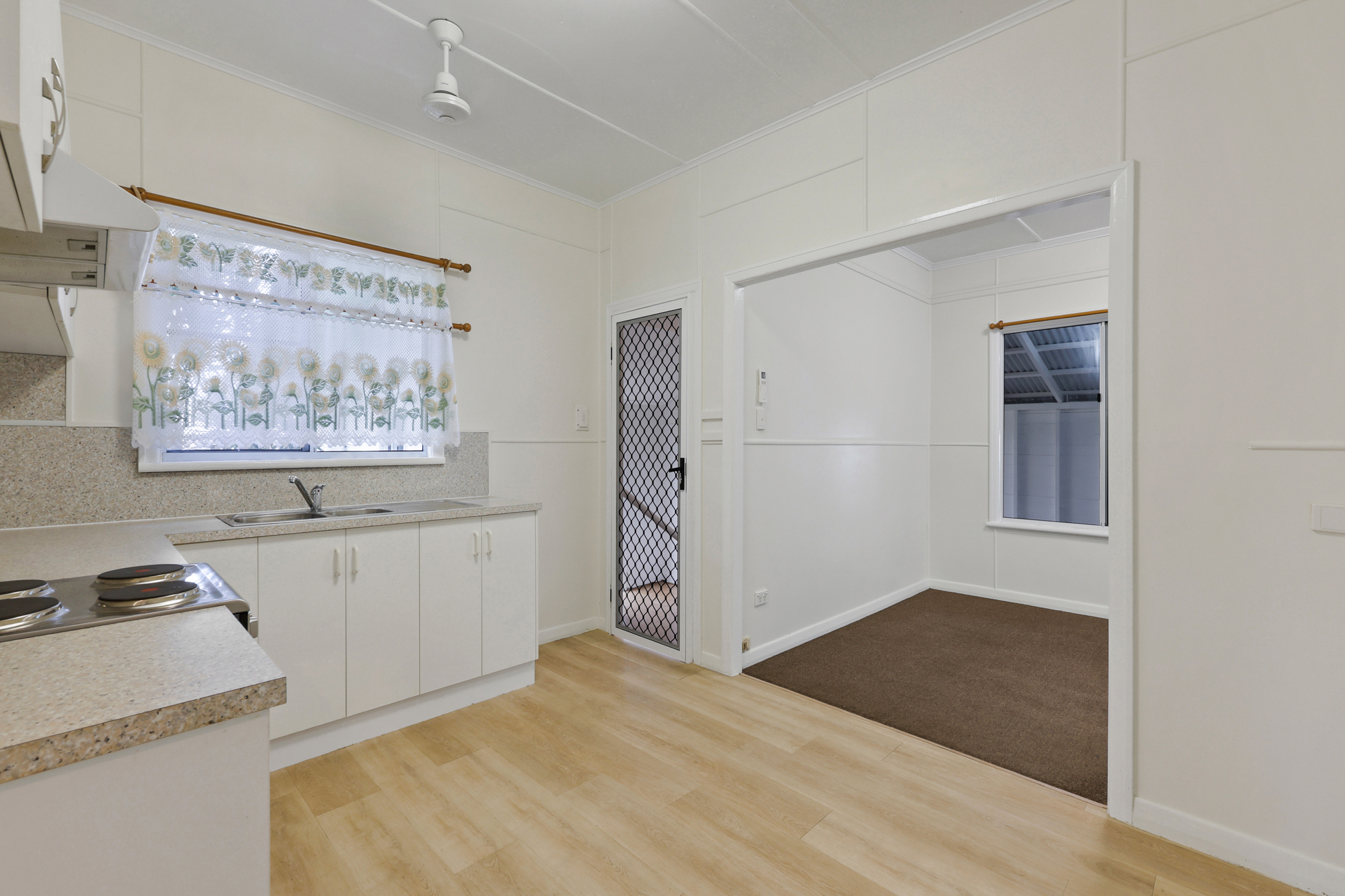 35 Adrian Street, West Mackay - Thumbnail 7