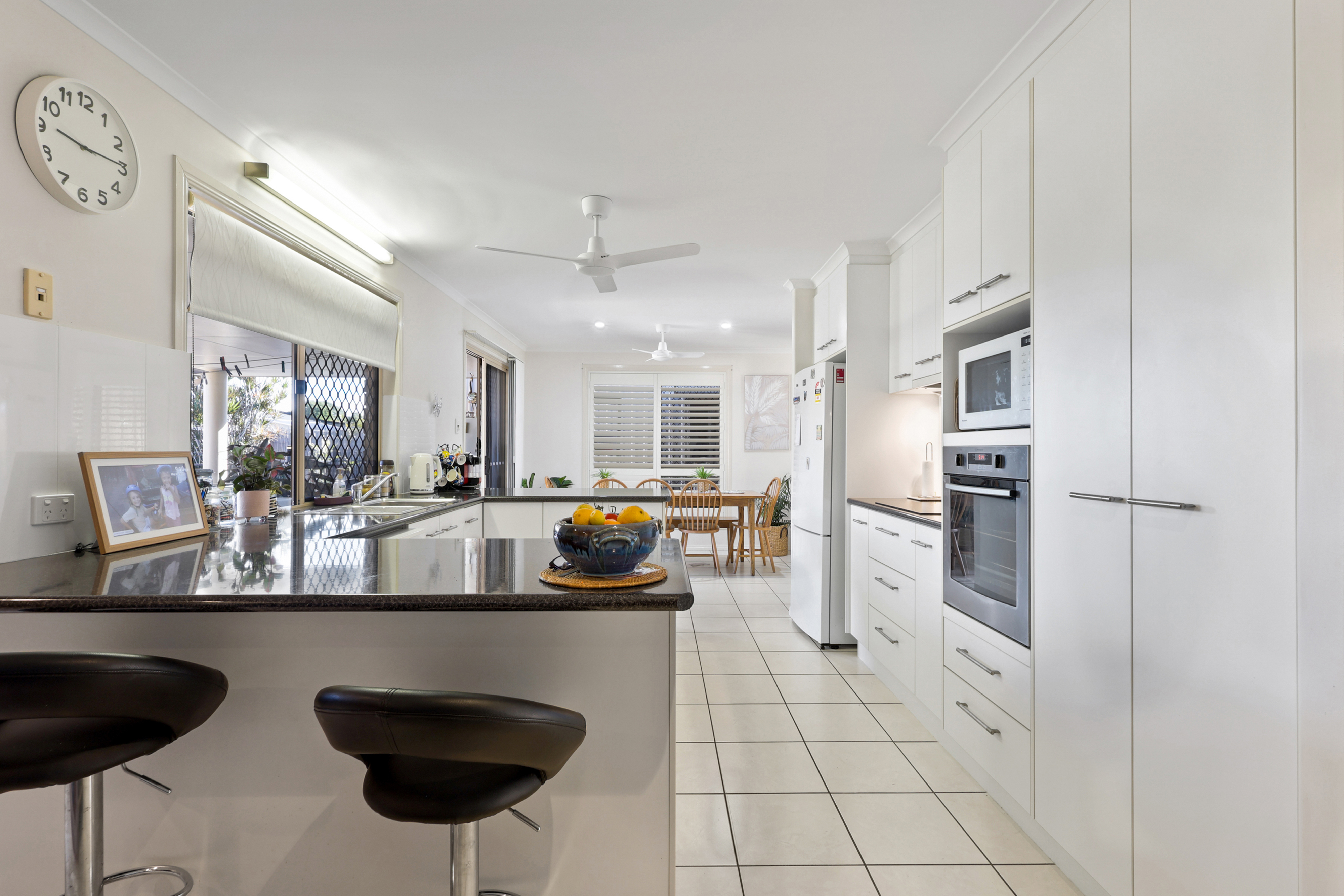 6 Hokins Court, Glenella - Thumbnail 6
