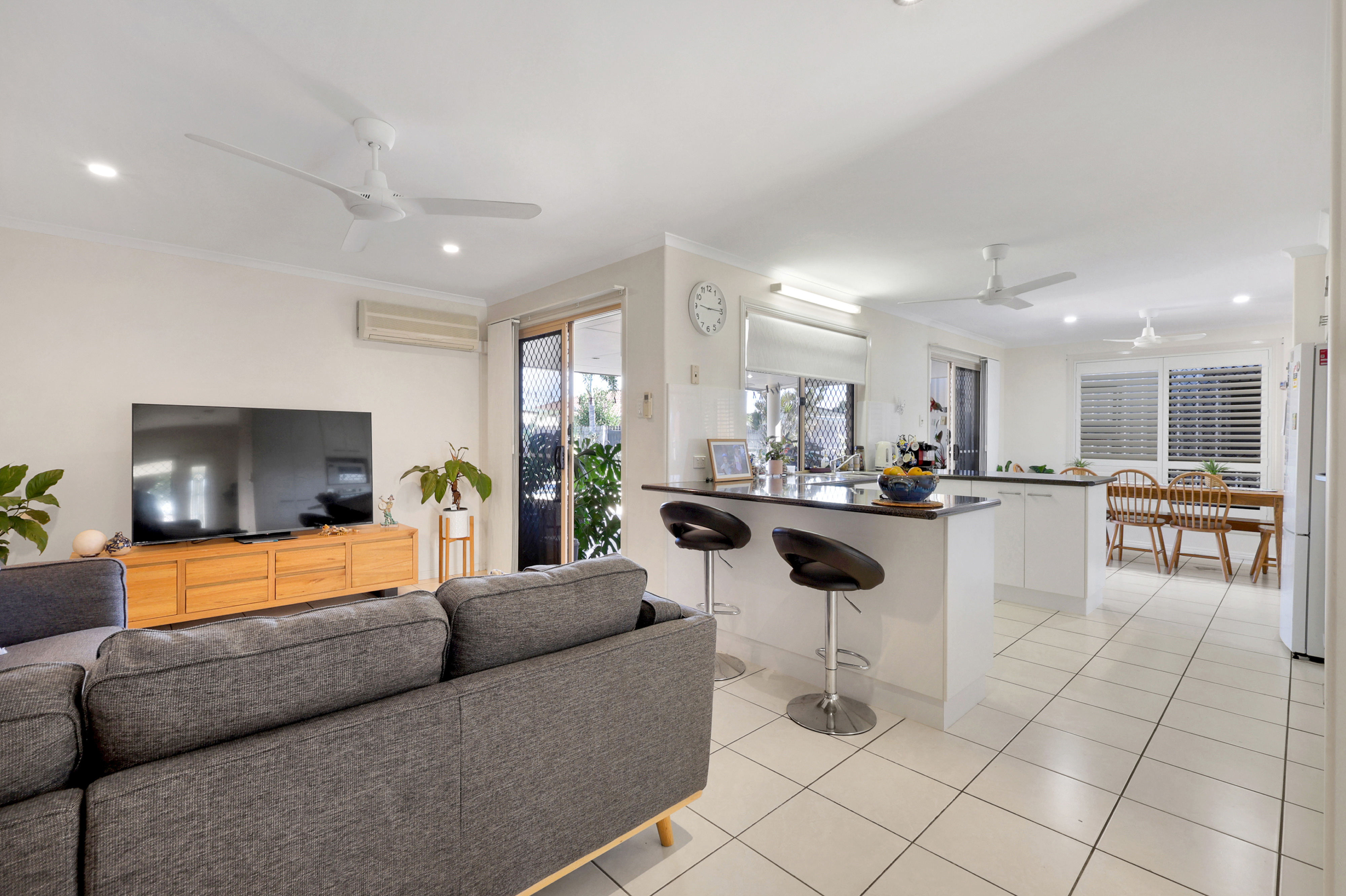 6 Hokins Court, Glenella - Thumbnail 7