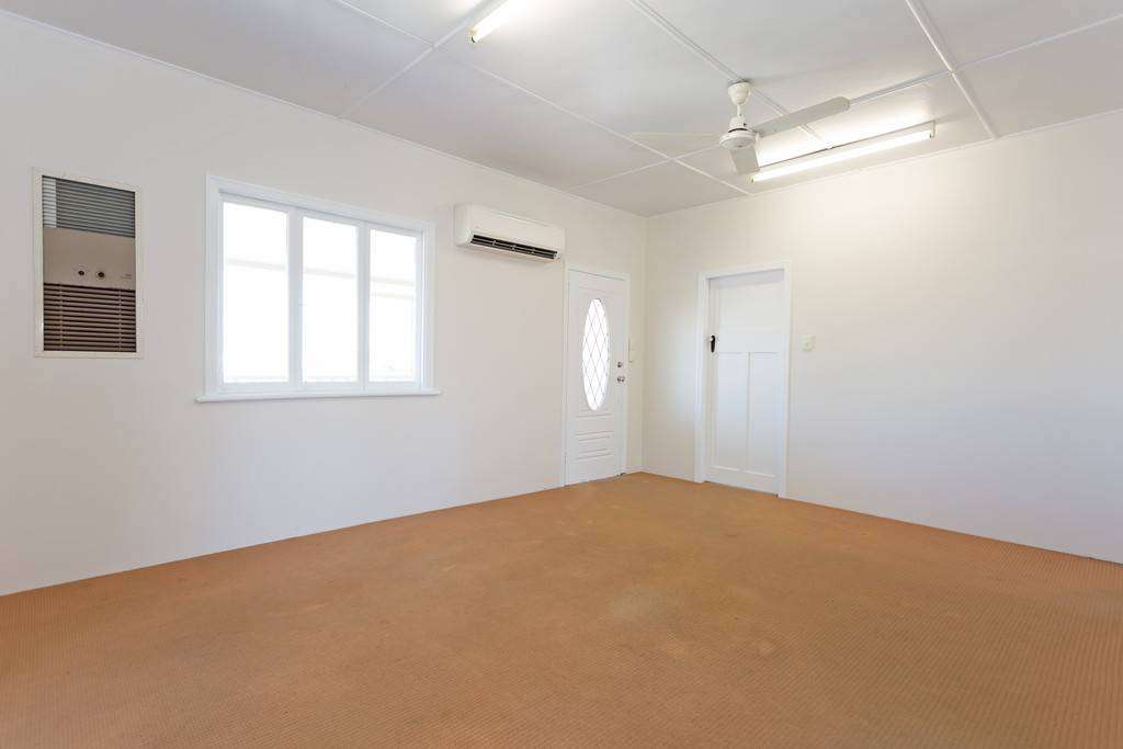 70 Beaconsfield Road, Beaconsfield - Thumbnail 6