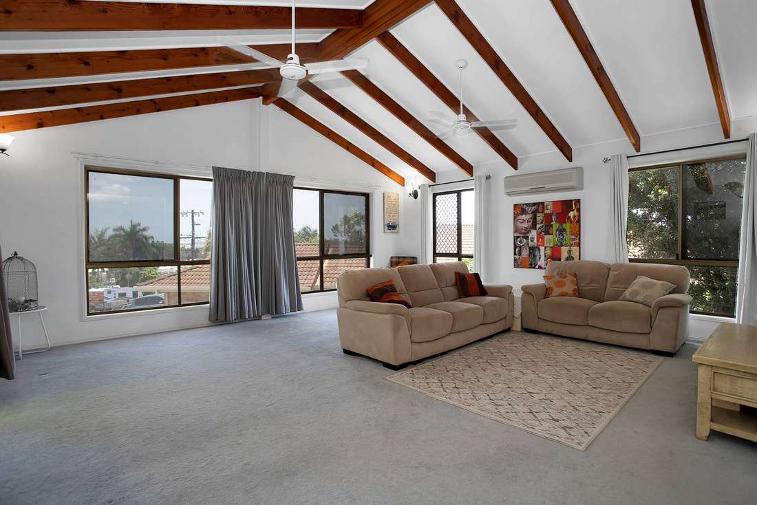Photo 3 of 25 Danastas Avenue, Eimeo