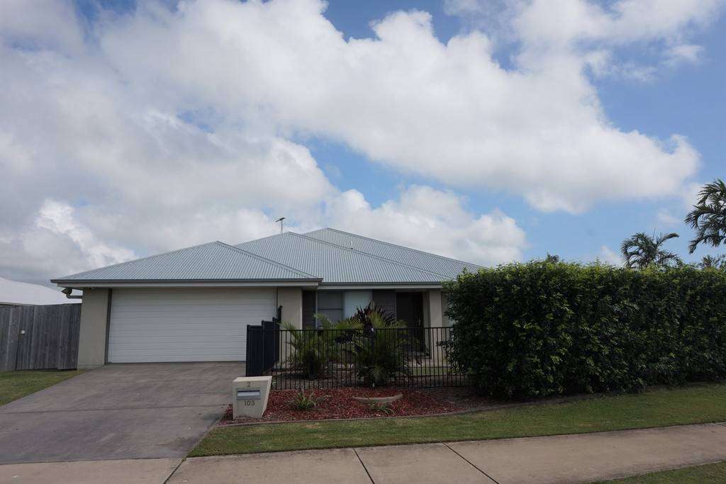 2/103 Whitehaven Drive