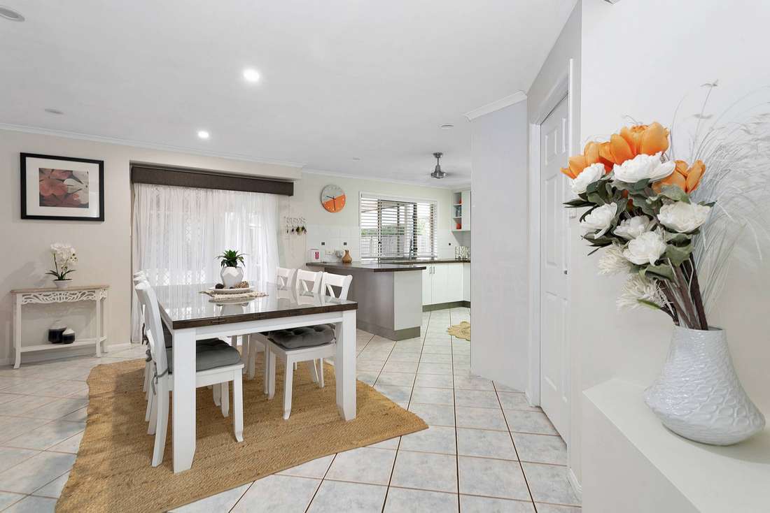 12 Caledonian Drive, Beaconsfield - Thumbnail 6