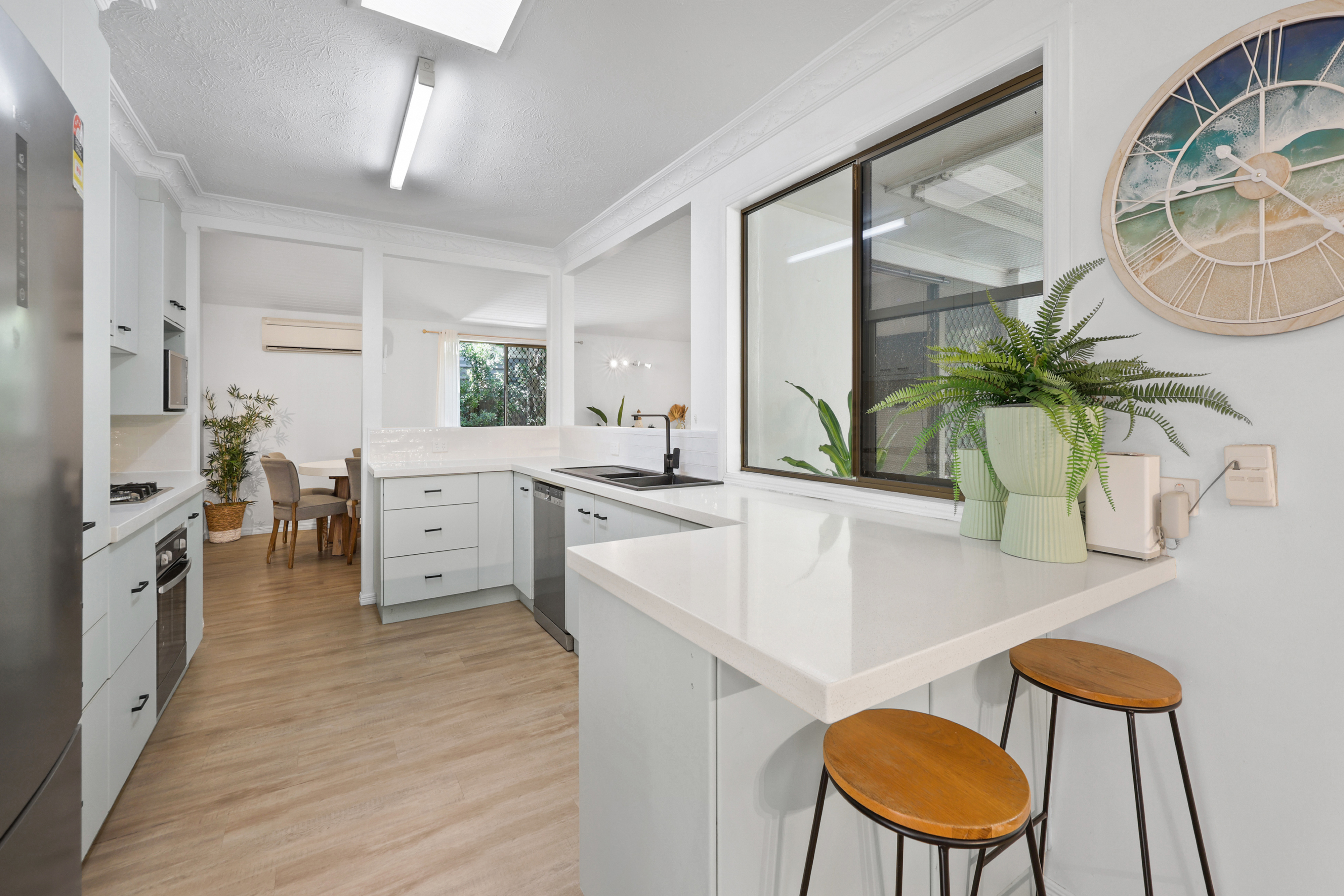 56 Pacific Drive, Blacks Beach - Thumbnail 2