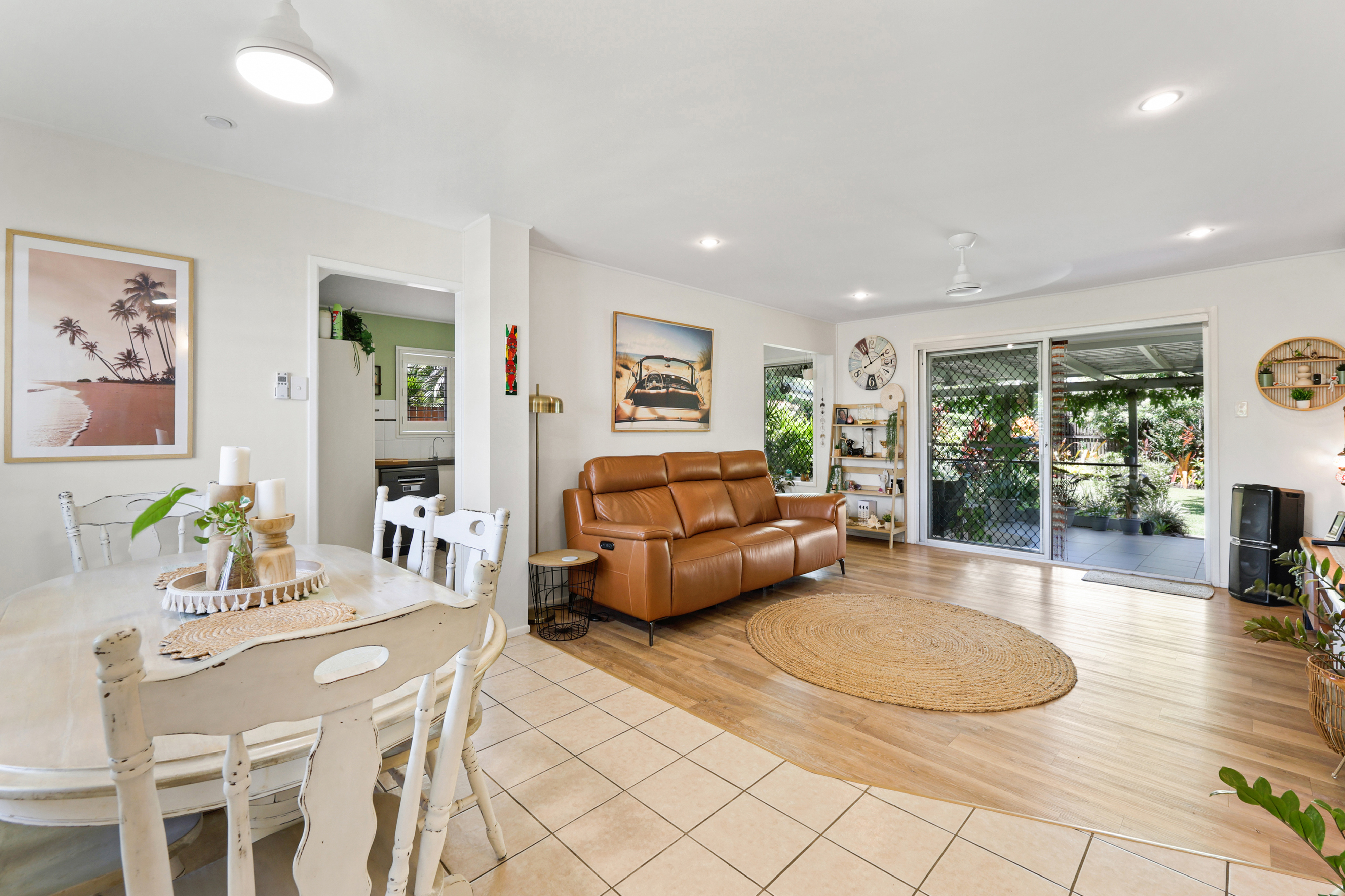 15 Saint Bees Avenue, Bucasia - Thumbnail 2