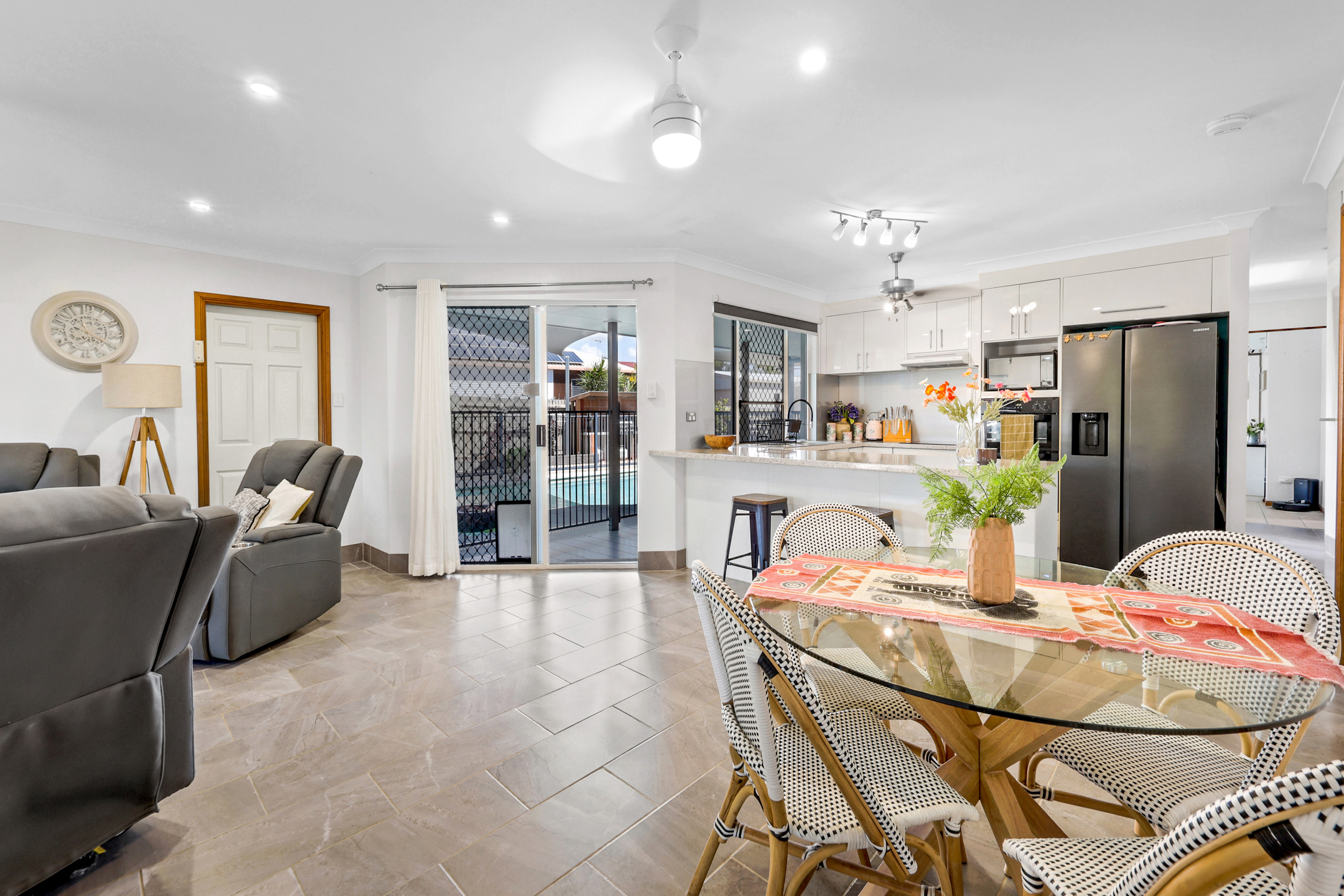 27 Trout Avenue, Andergrove - Thumbnail 2