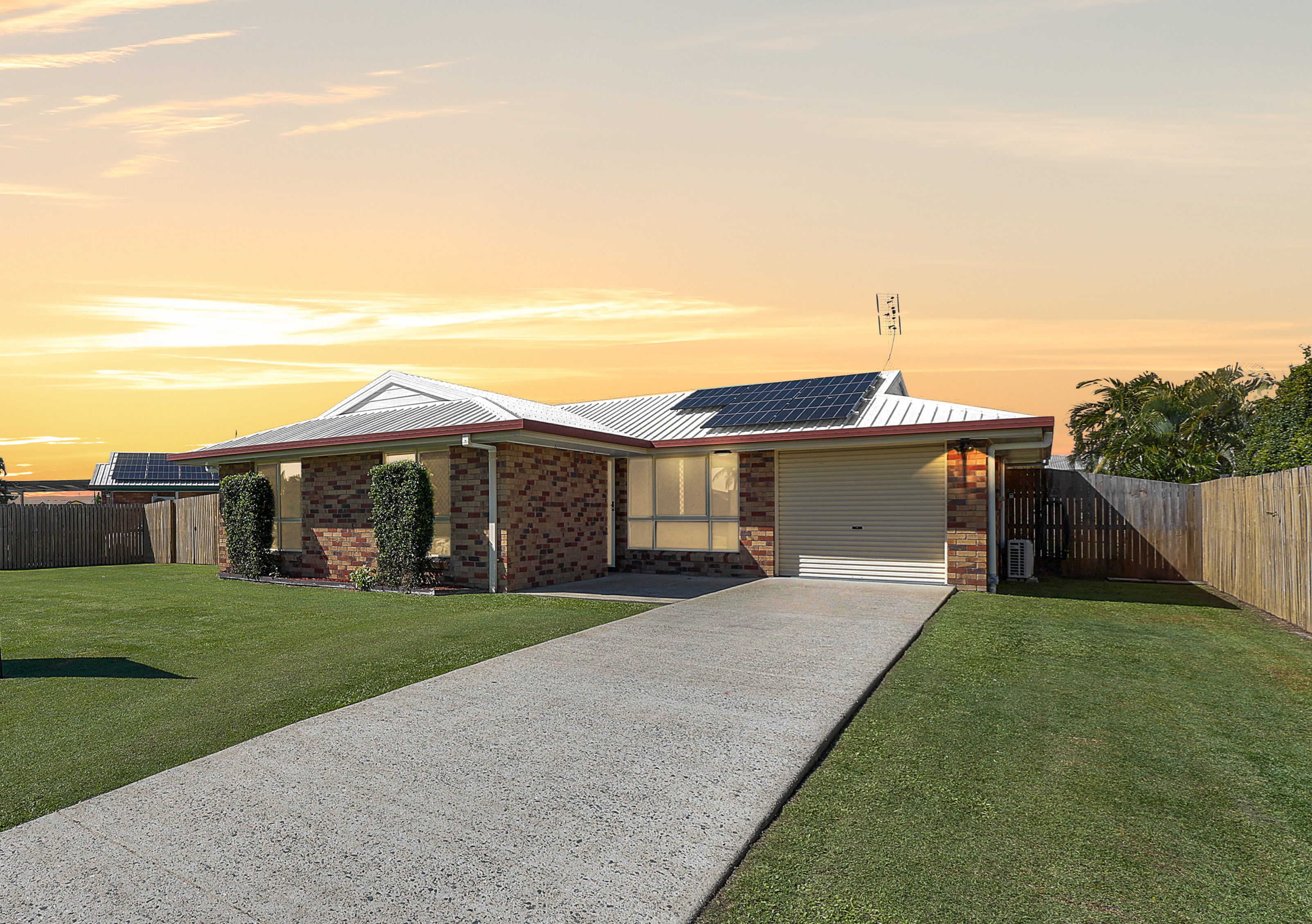 36 Caledonian Drive, Beaconsfield - Thumbnail 4
