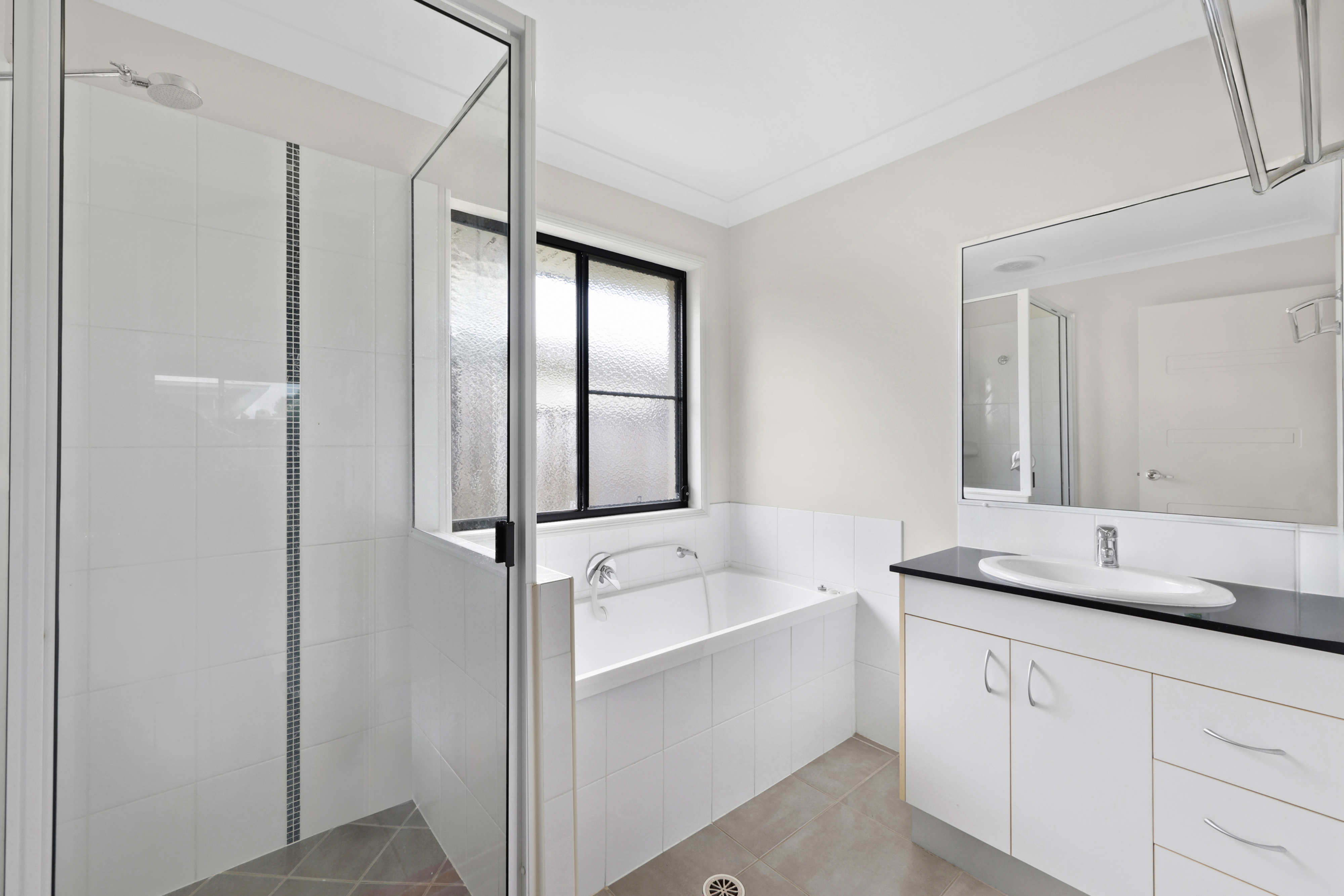 63 Coogee Terrace, Blacks Beach - Thumbnail 8
