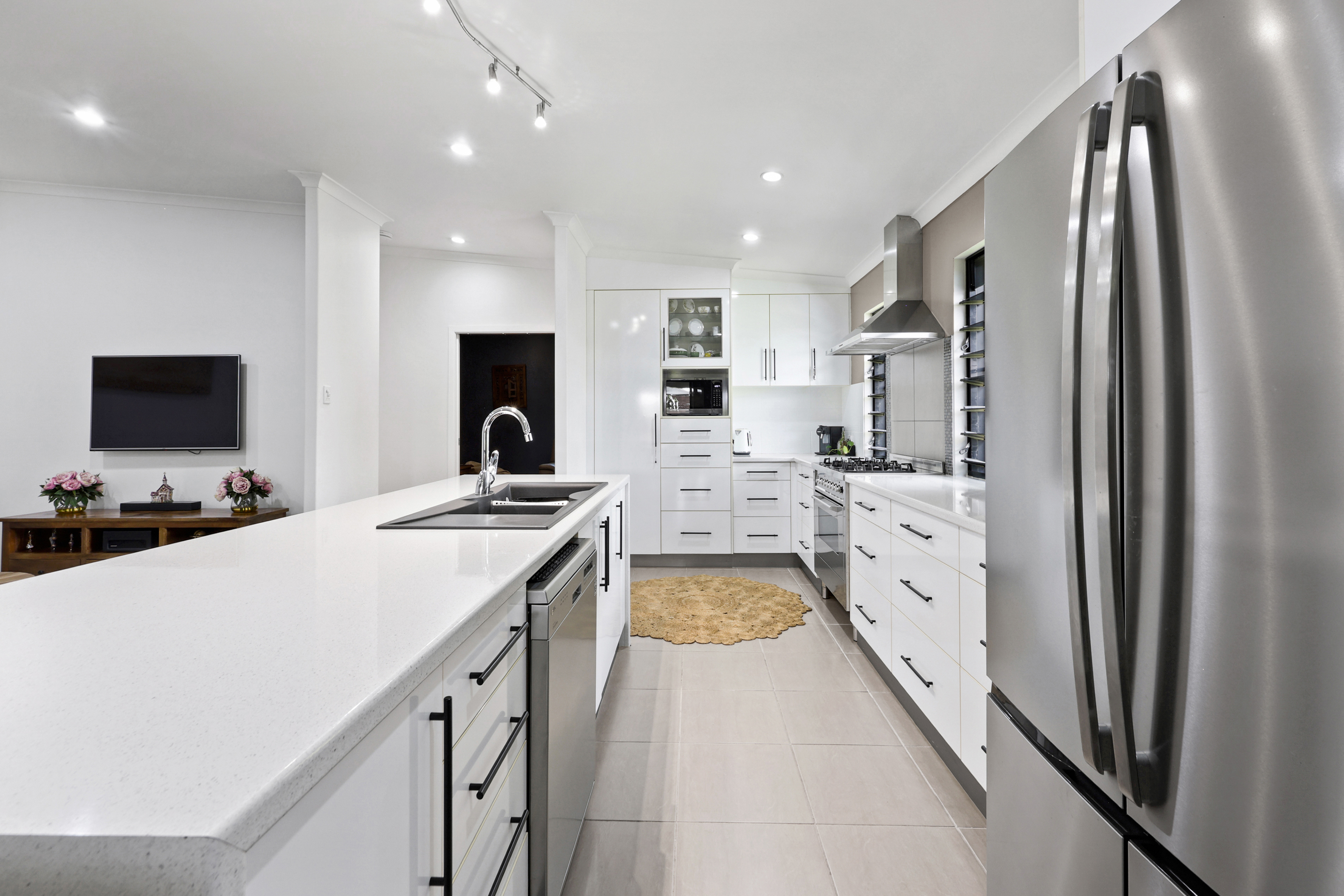 26 O'Riely Avenue, Marian - Thumbnail 8