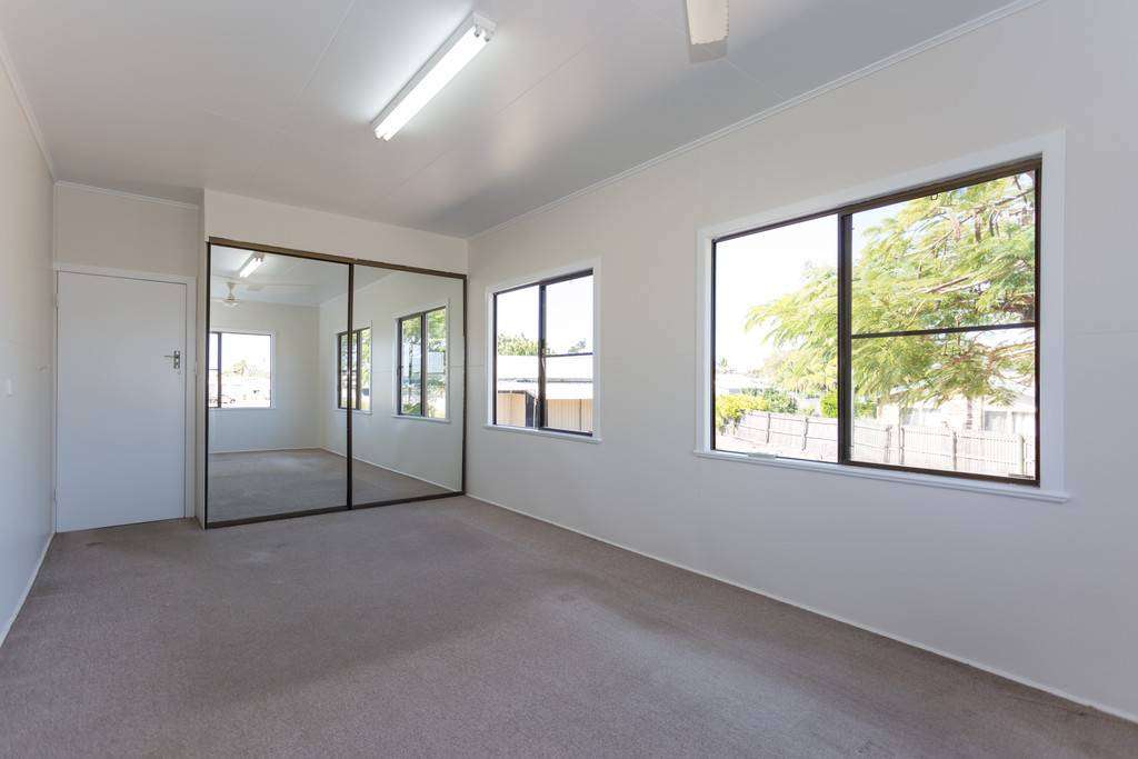 70 Beaconsfield Road, Beaconsfield - Thumbnail 8