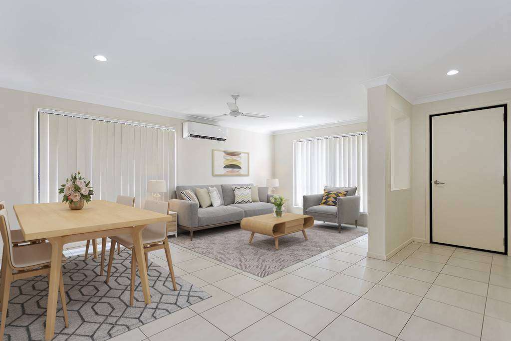 67 Newport Parade, Blacks Beach - Thumbnail 3