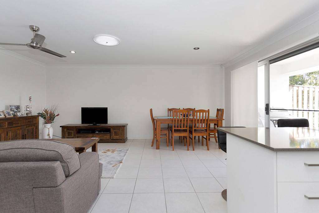 1/58 Donovan Street, Blacks Beach - Thumbnail 5