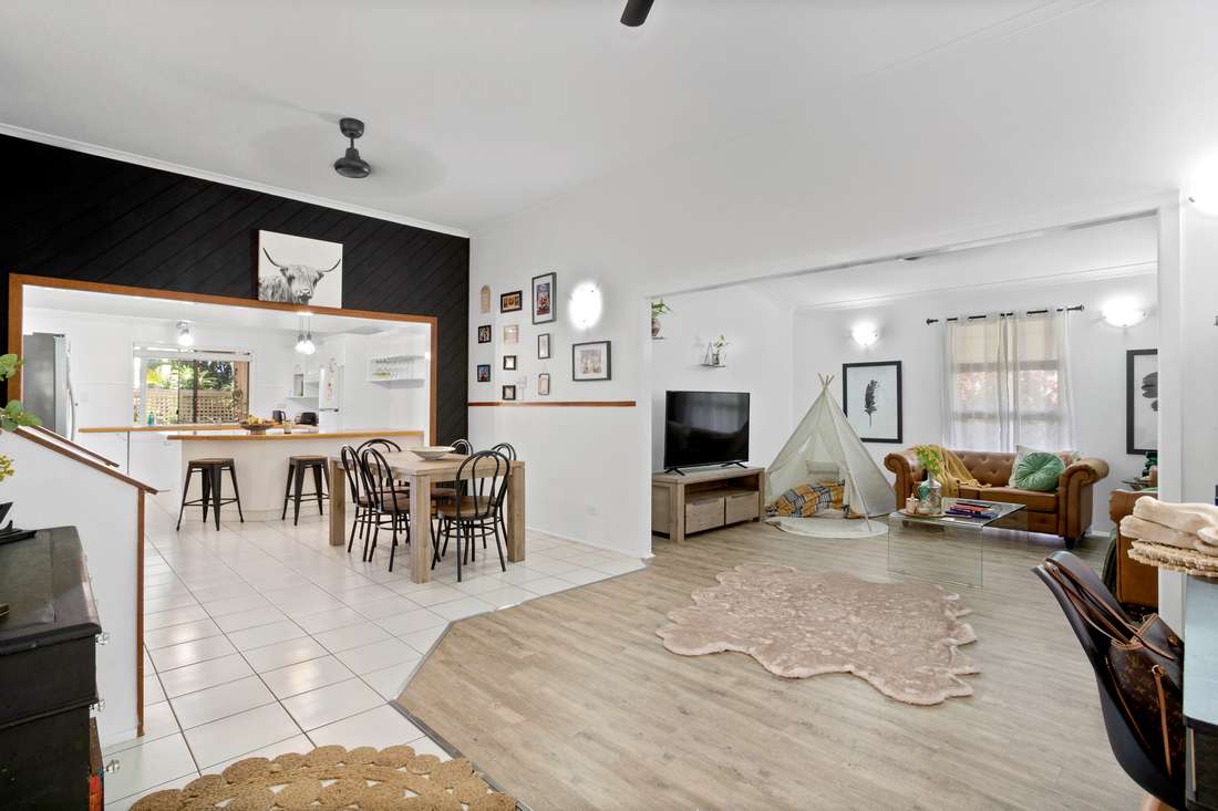 40 Blacks Beach Road