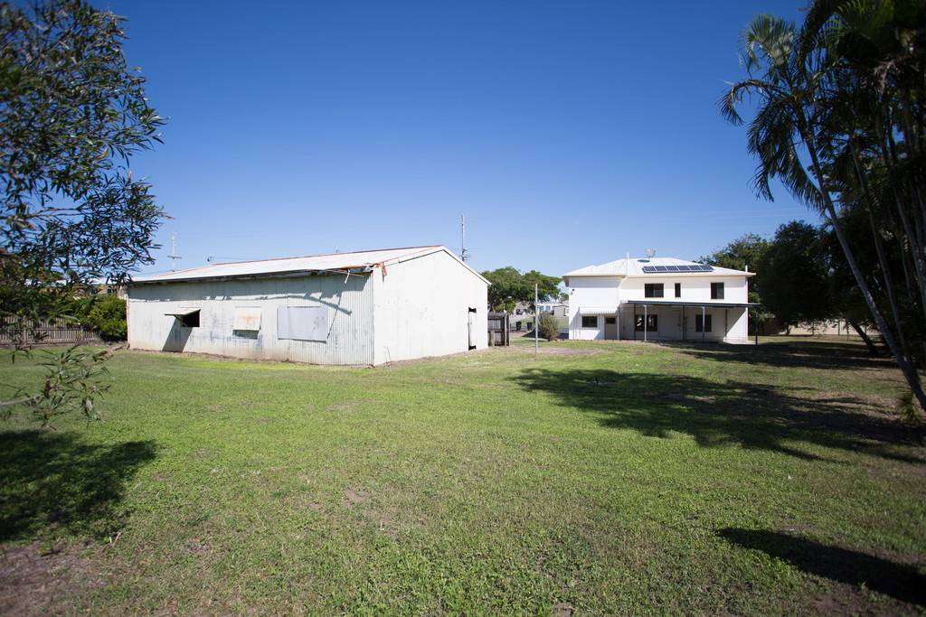 70 Beaconsfield Road, Beaconsfield - Thumbnail 2