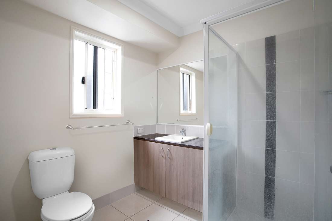 185 Whitehaven Drive, Blacks Beach - Thumbnail 5