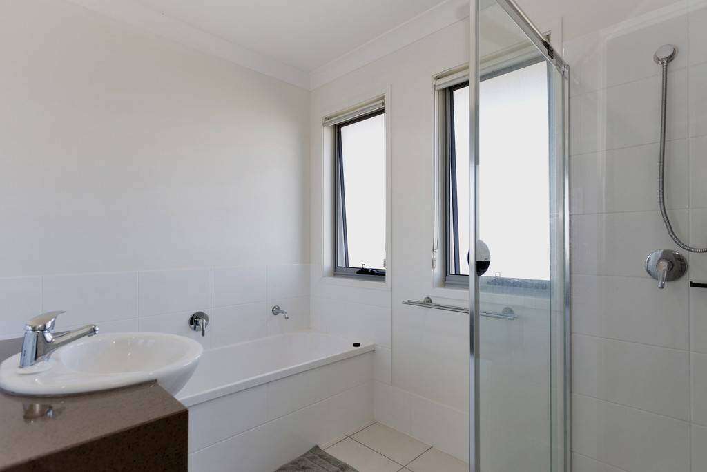 1/58 Donovan Street, Blacks Beach - Thumbnail 7