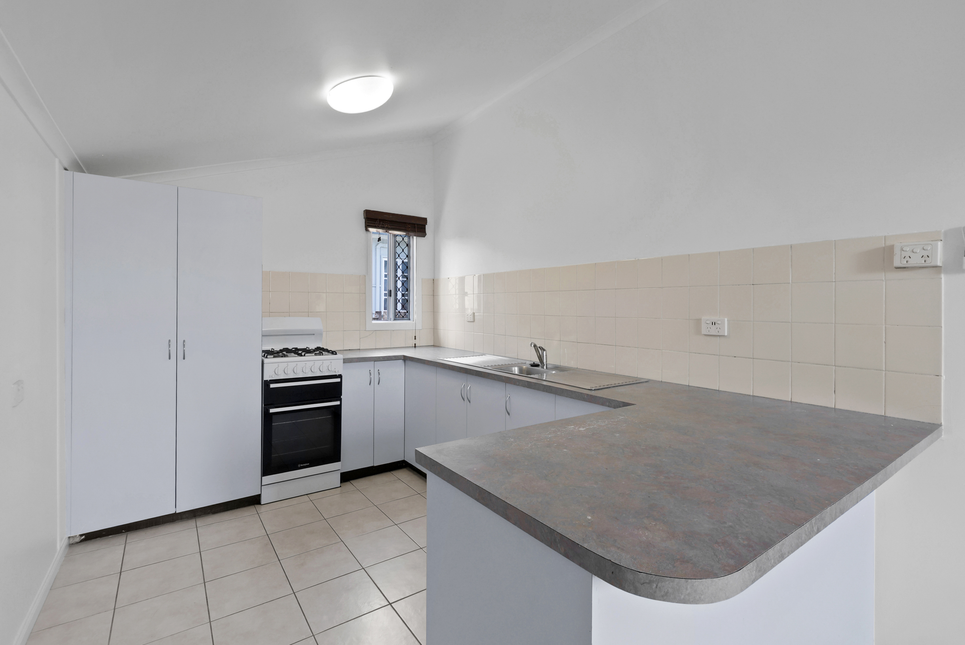 11 Burgess Street, North Mackay - Thumbnail 6