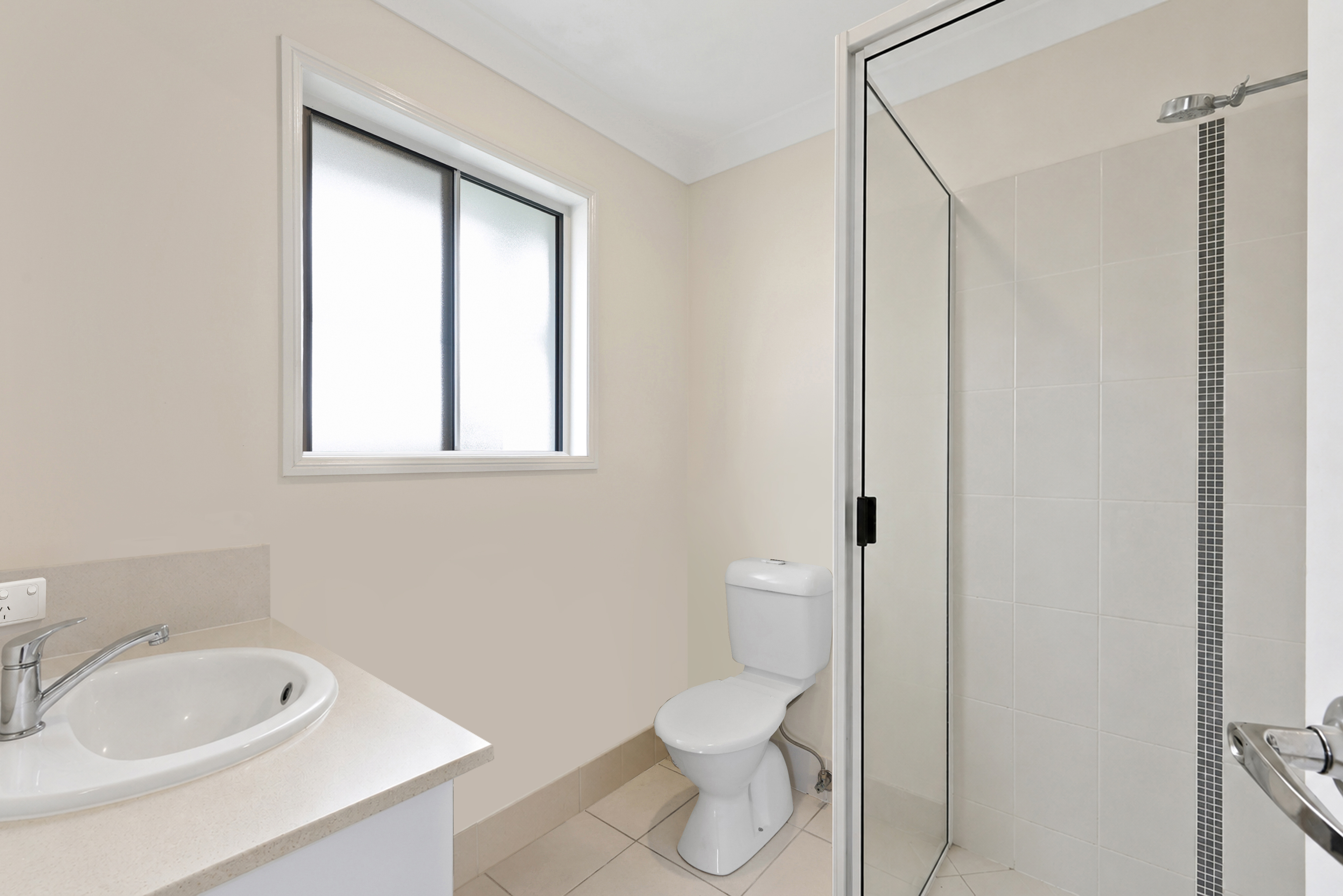 18 Coogee Terrace, Blacks Beach - Thumbnail 8