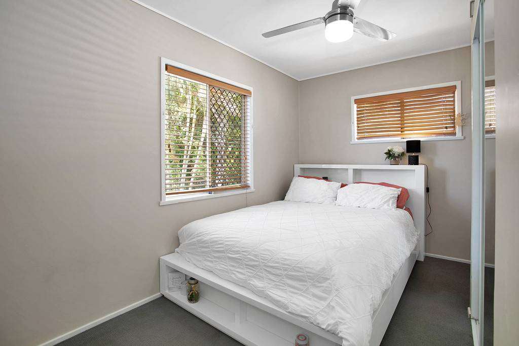 Photo 10 of 5 Fatnowna Street, Andergrove