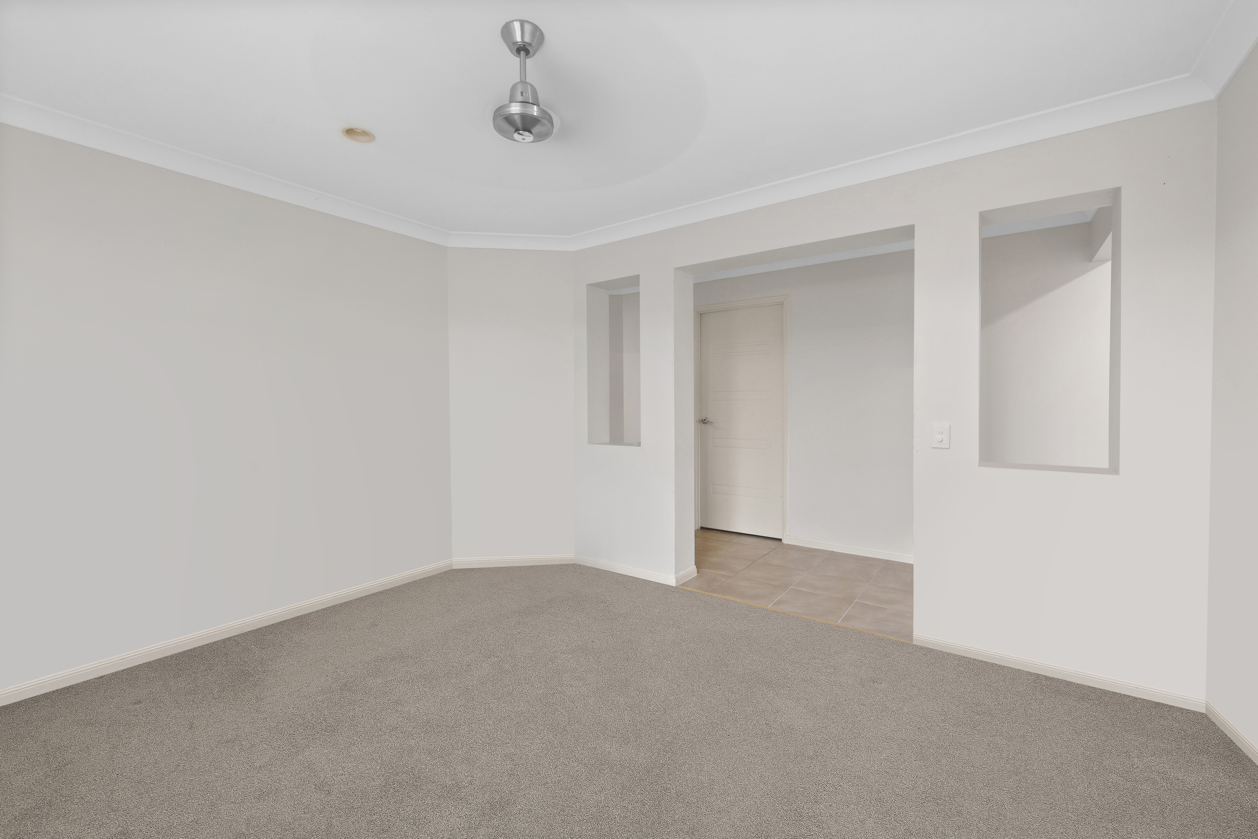 63 Coogee Terrace, Blacks Beach - Thumbnail 5