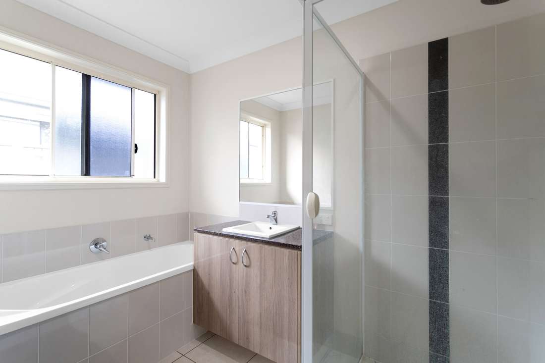185 Whitehaven Drive, Blacks Beach - Thumbnail 8