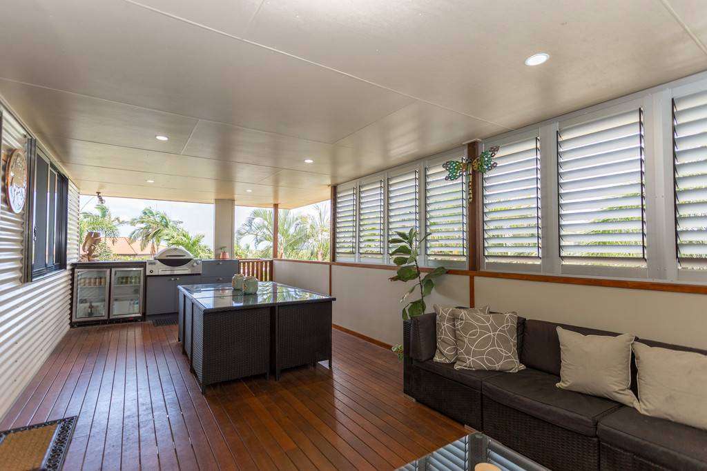 29 Botha Street, Blacks Beach - Thumbnail 4