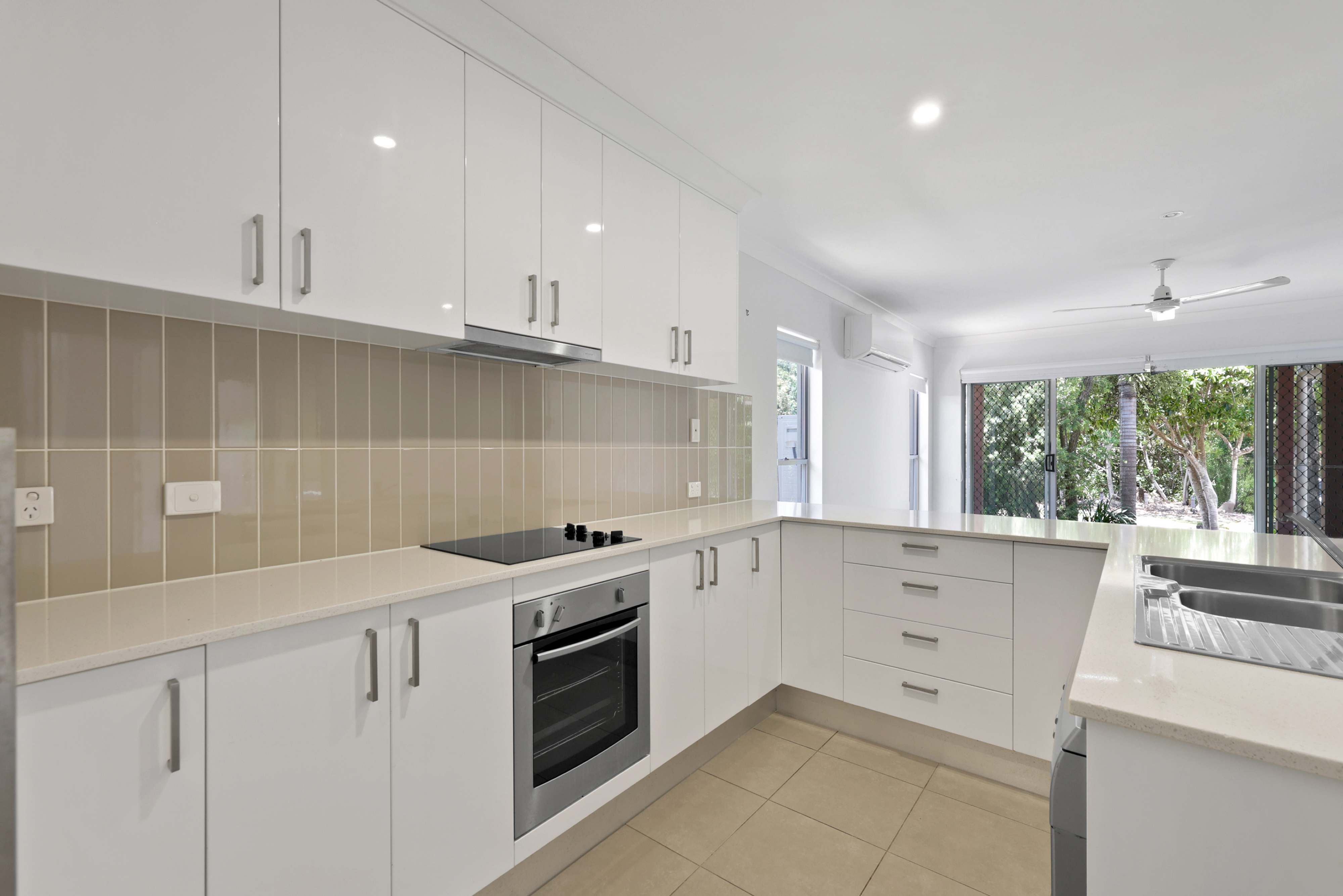 1/29 Narrabeen Street, Blacks Beach - Thumbnail 6