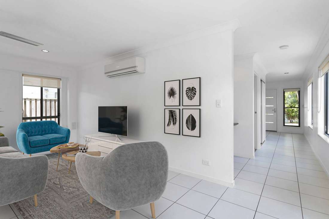 87 Scarborough Circuit, Blacks Beach - Thumbnail 2