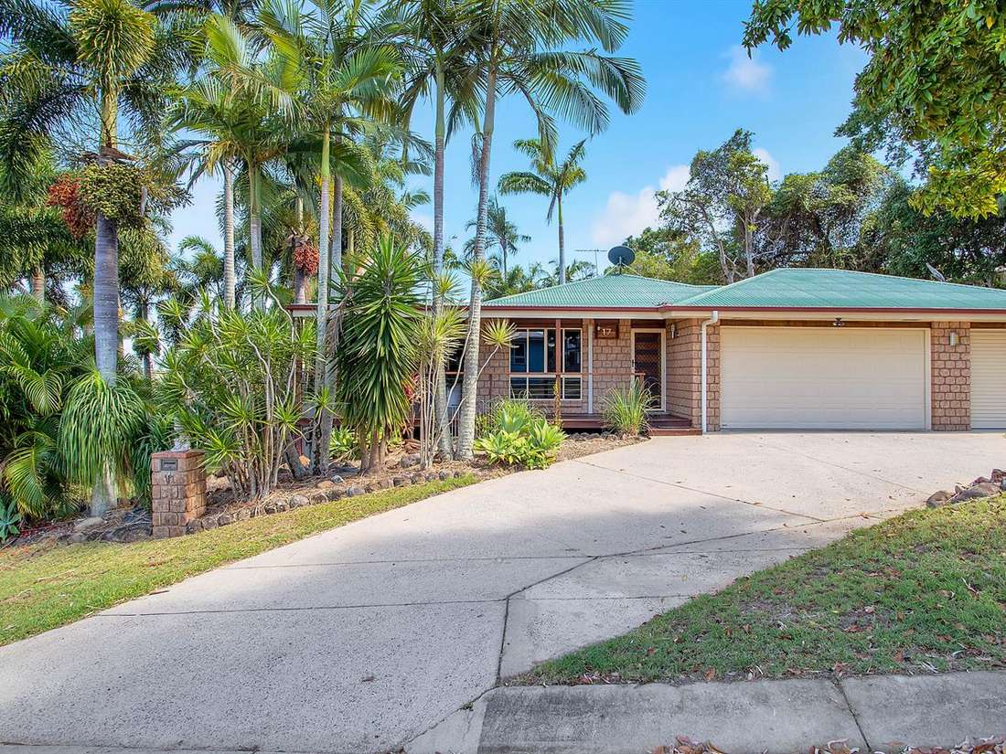 Property Sale at 17 Hillcrest Street, EIMEO QLD, 4740 Explore