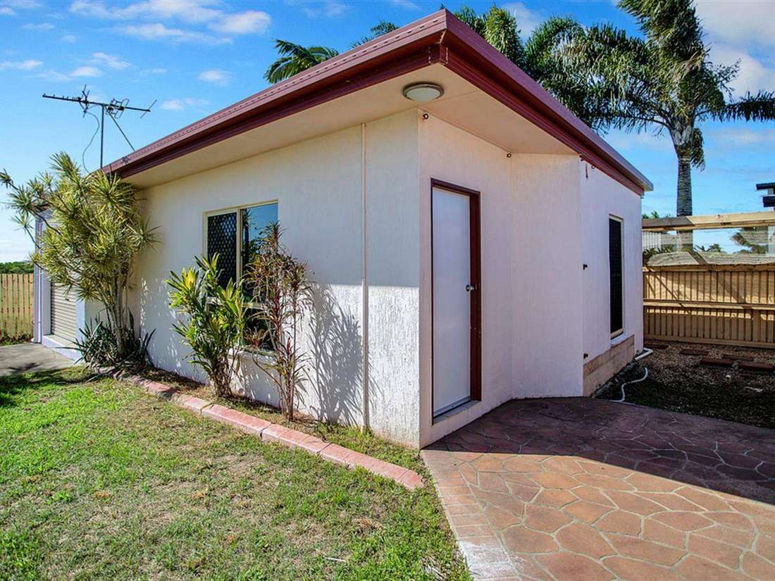 Property Sale at 57 Caledonian Drive, BEACONSFIELD QLD, 4740 Explore