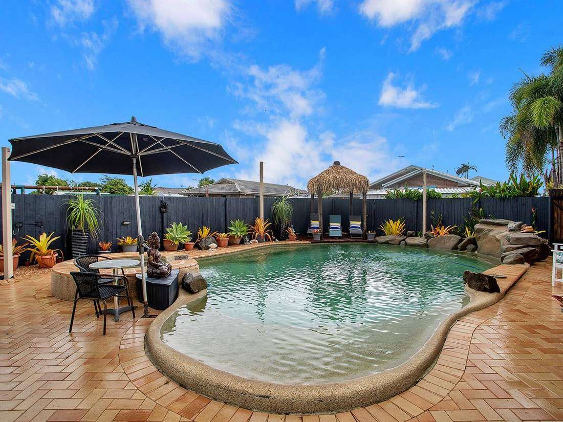 Property Sale at 12 Caledonian Drive, BEACONSFIELD QLD, 4740 Explore