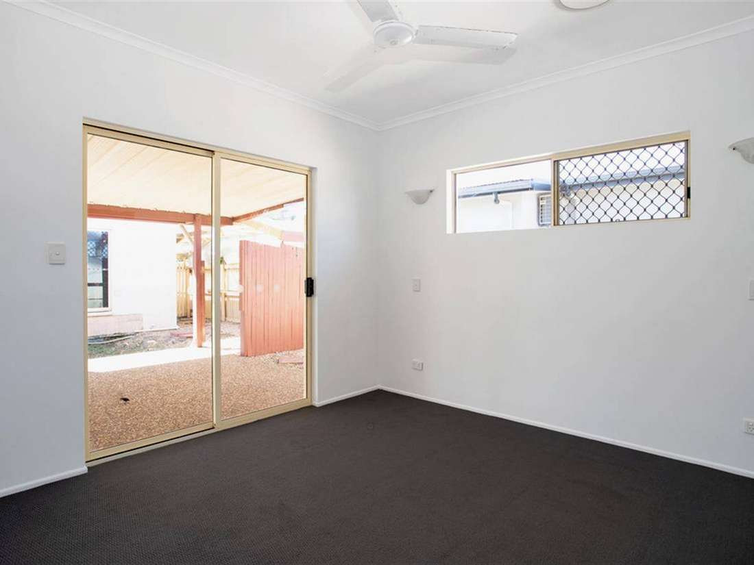 Property Sale at 57 Caledonian Drive, BEACONSFIELD QLD, 4740 Explore