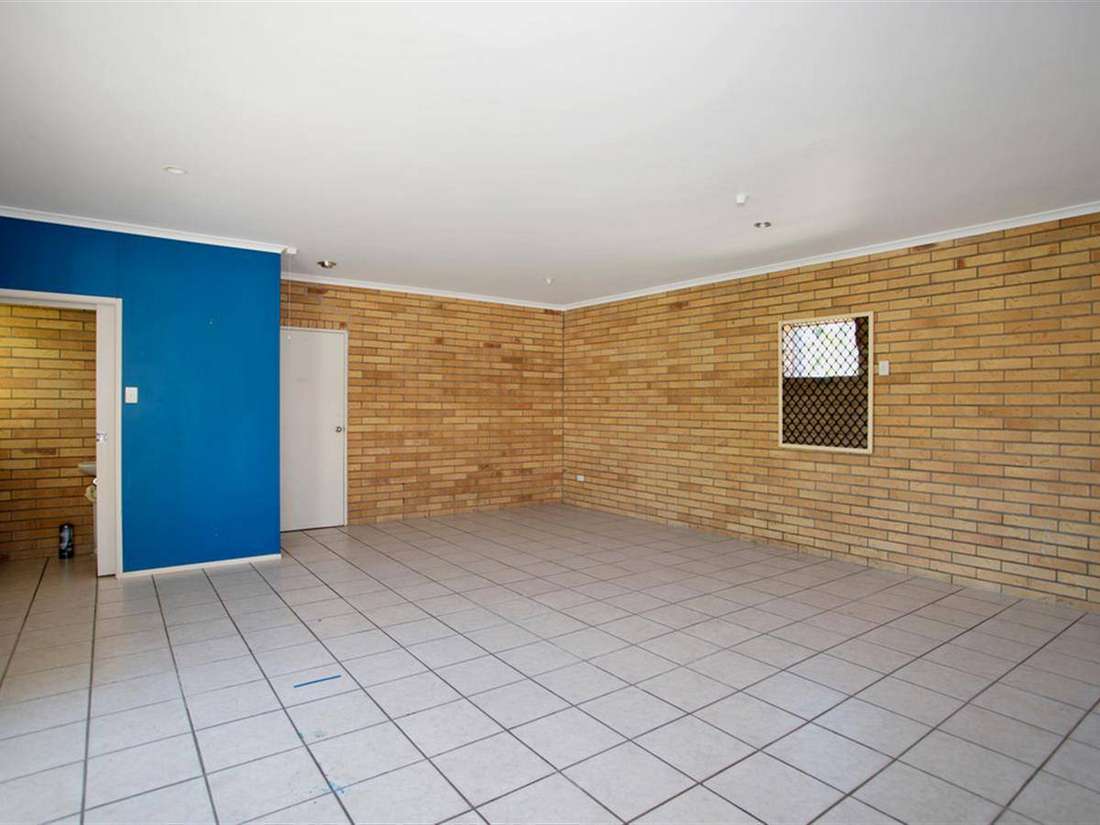 Property Sale at 57 Caledonian Drive, BEACONSFIELD QLD, 4740 Explore