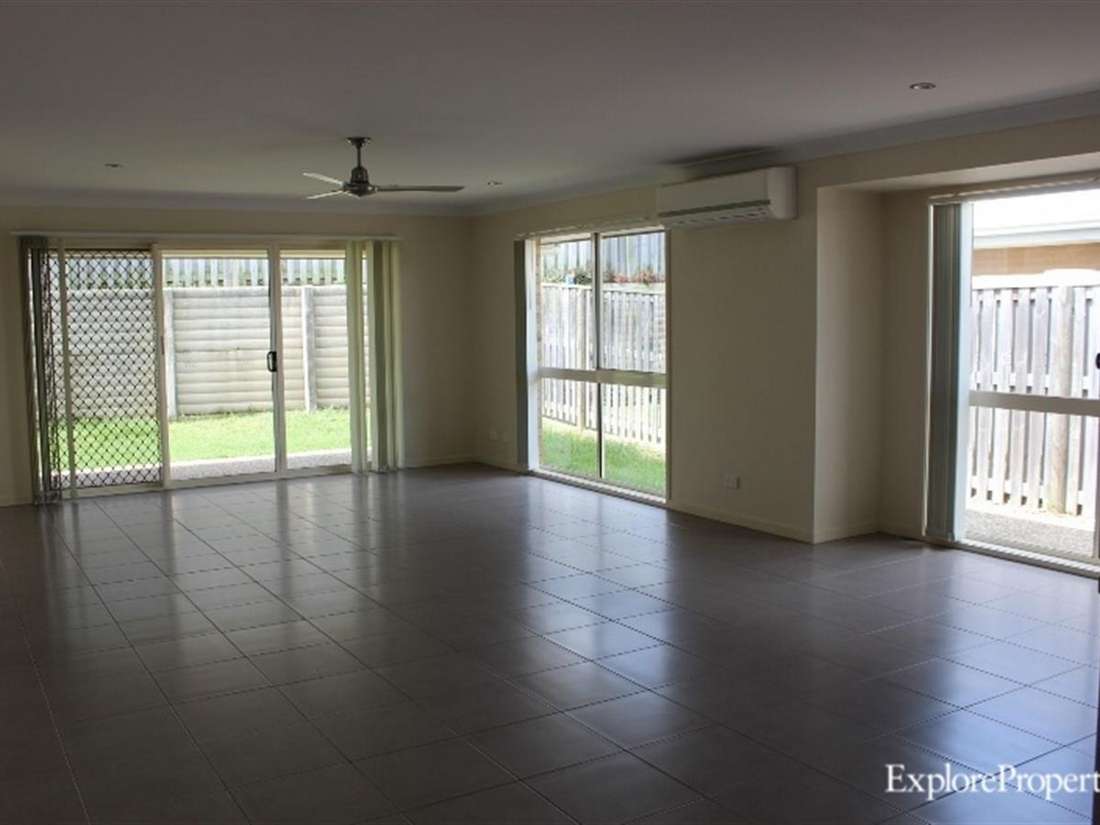 Property Lease at 116 Whitehaven Drive, BLACKS BEACH QLD, 4740