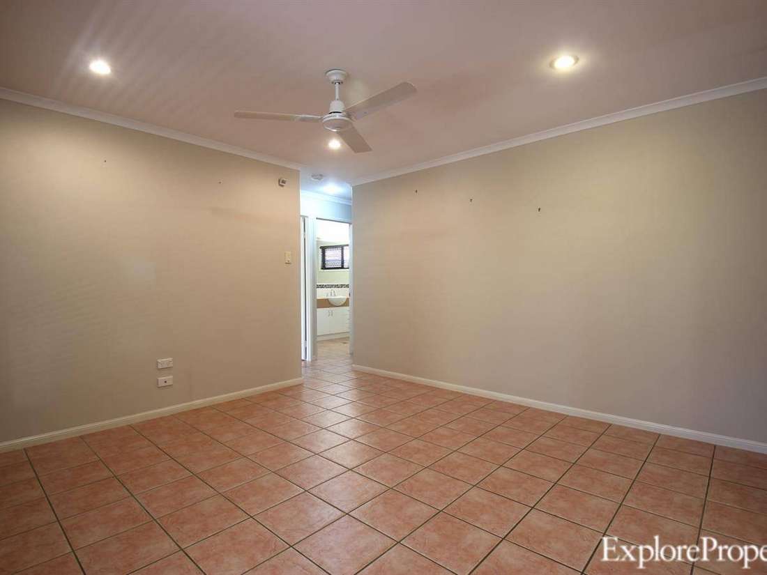 Property Lease at 18 Wayne Street, WALKERSTON QLD, 4751 Explore