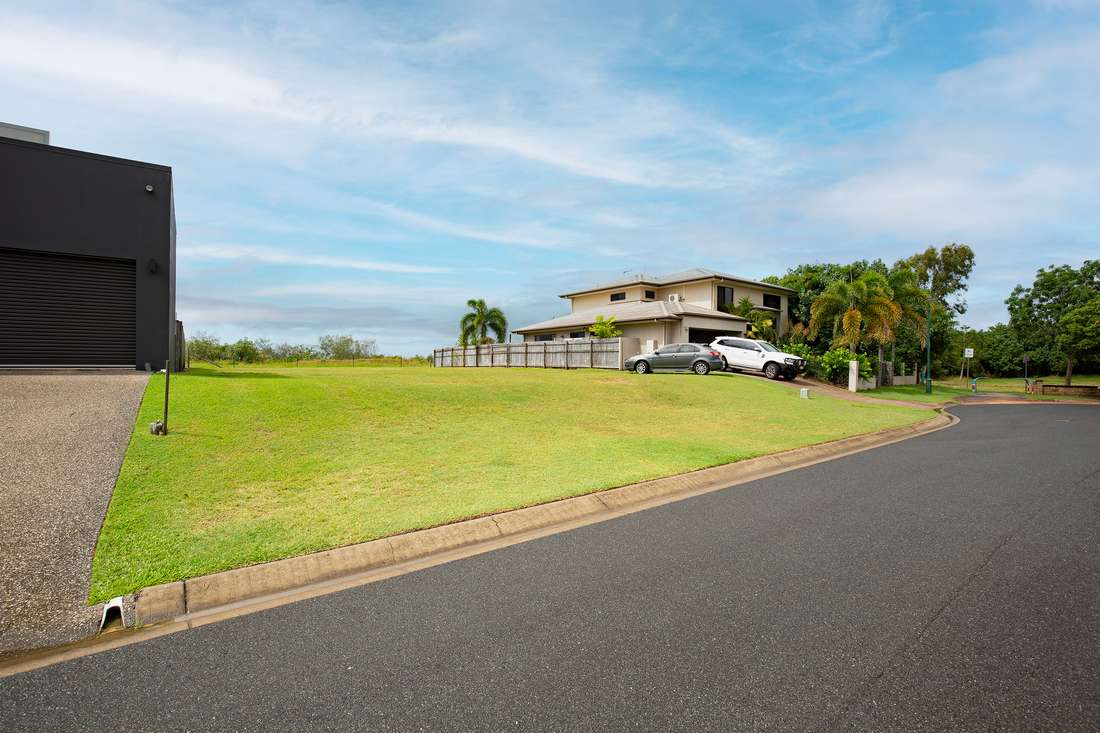 19 Iluka Court, East Mackay - Image 1