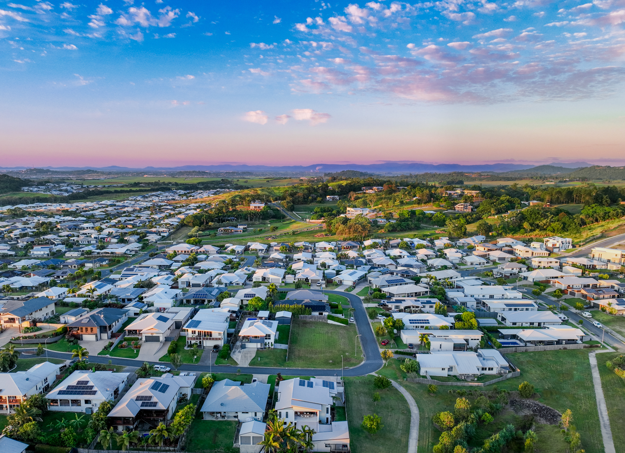 31 Douglas Crescent, Rural View - Thumbnail 5