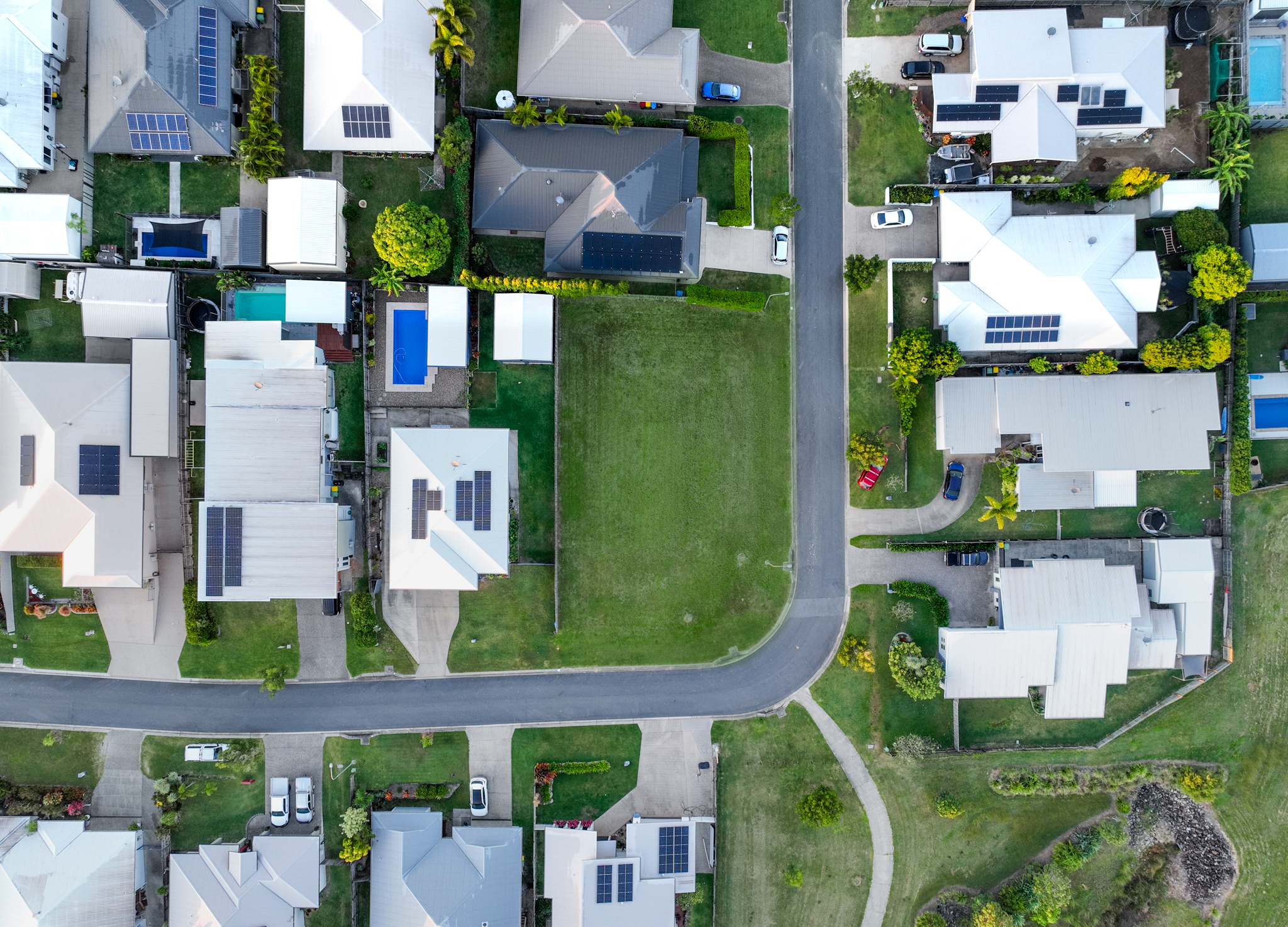 31 Douglas Crescent, Rural View - Thumbnail 2