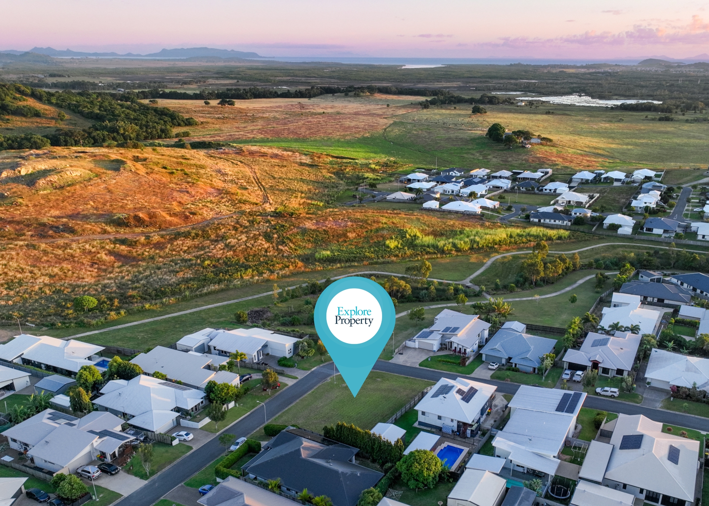 31 Douglas Crescent, Rural View - Thumbnail 4