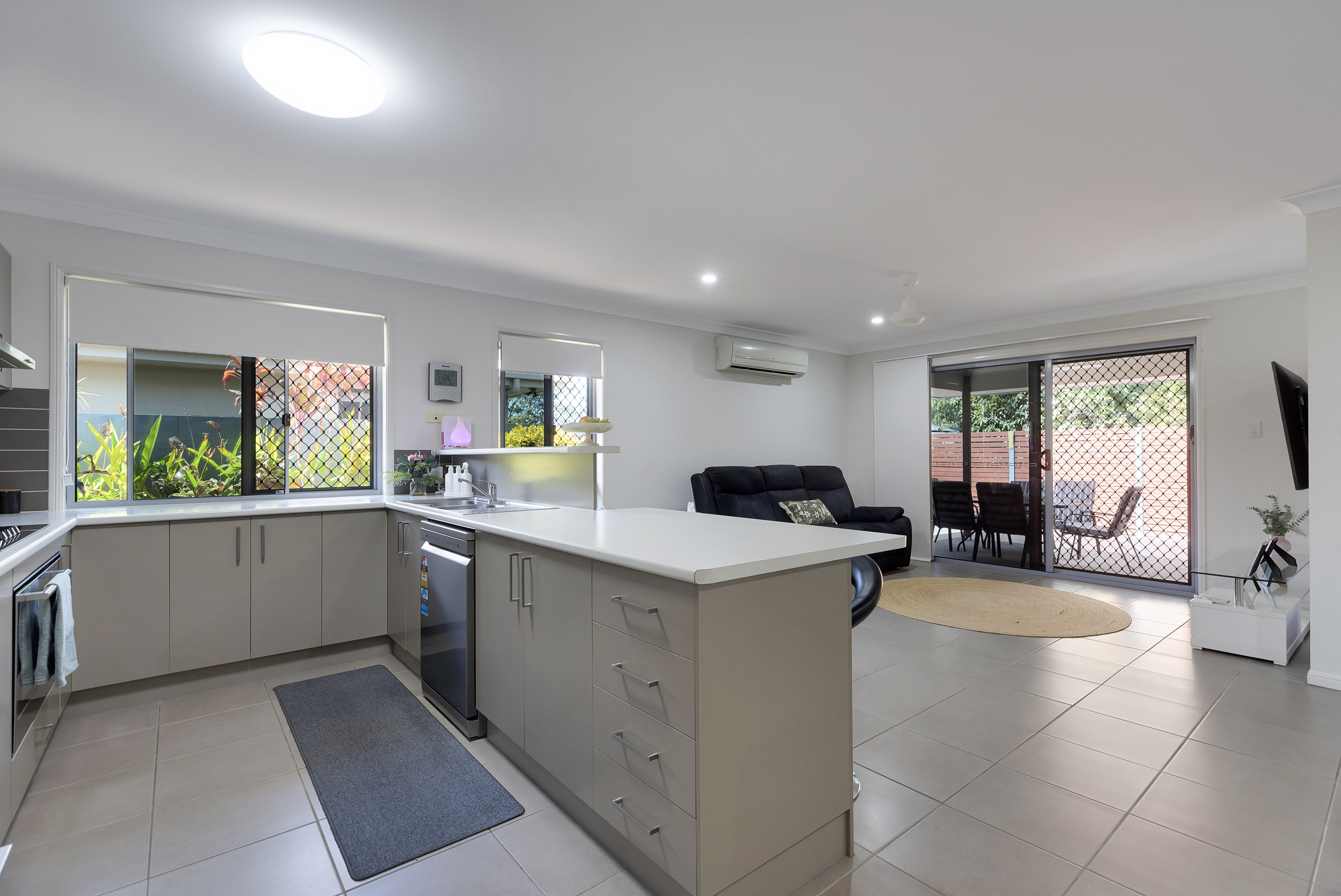 17 College Court, North Mackay - Thumbnail 8