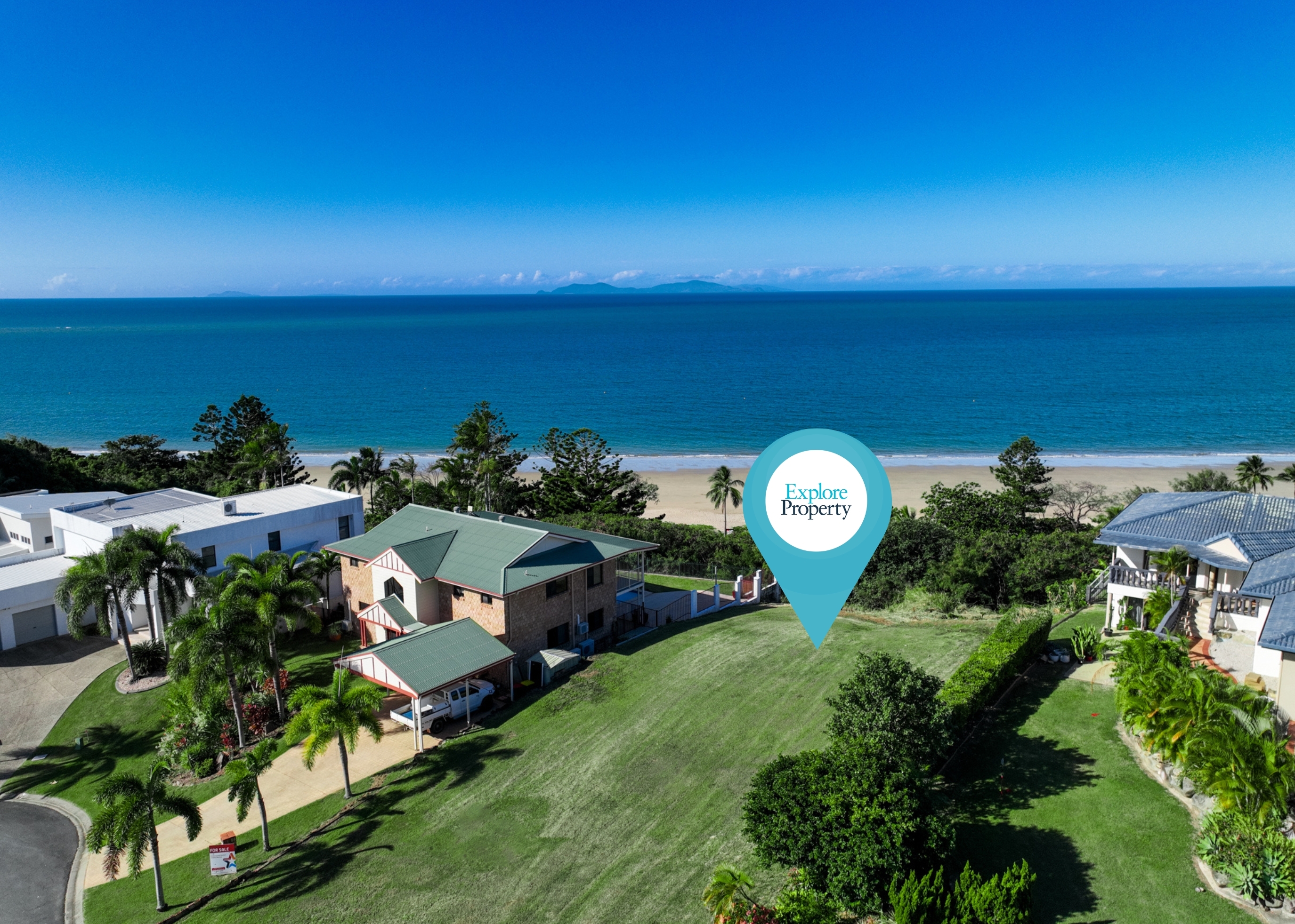 21 Sunrise Place, Blacks Beach - Image 1