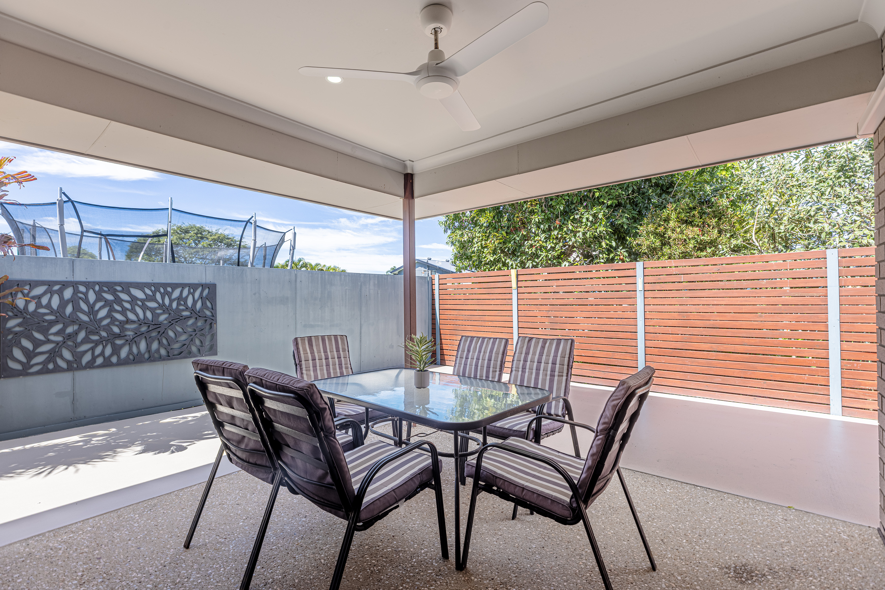 17 College Court, North Mackay - Thumbnail 2