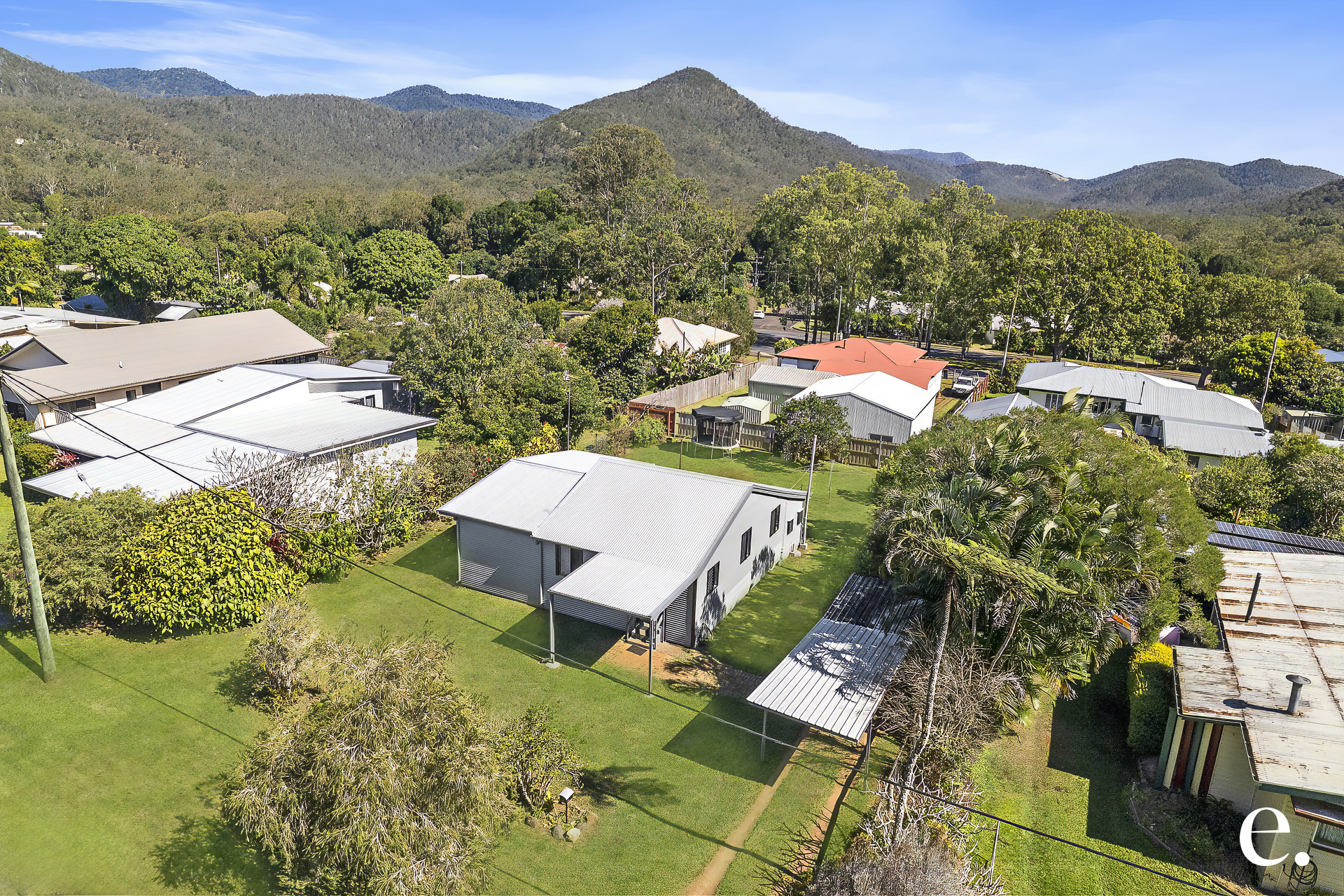 7 Peake Street, Atherton - Thumbnail 6
