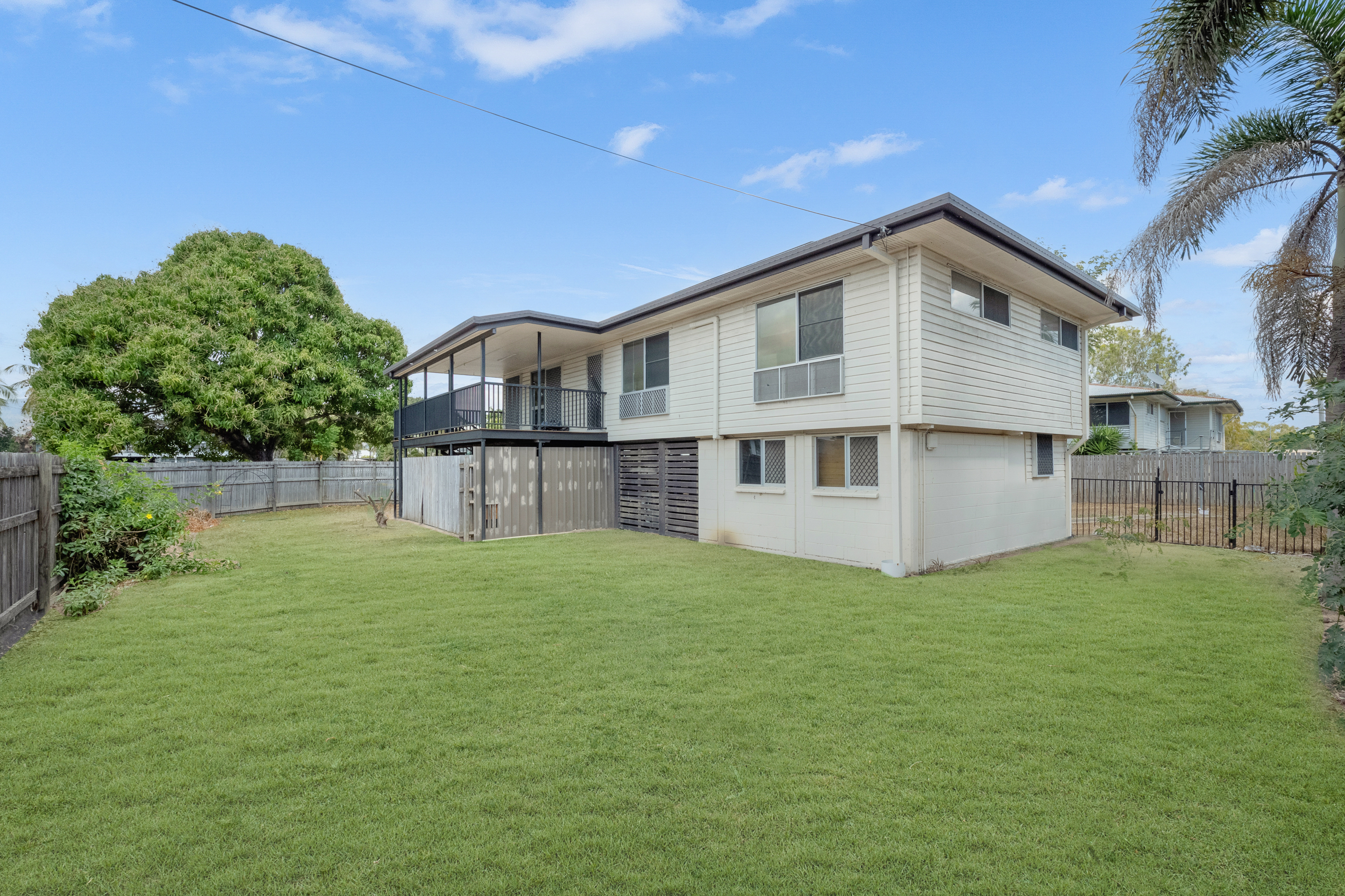 7 Dimmock Street, Heatley - Image 1