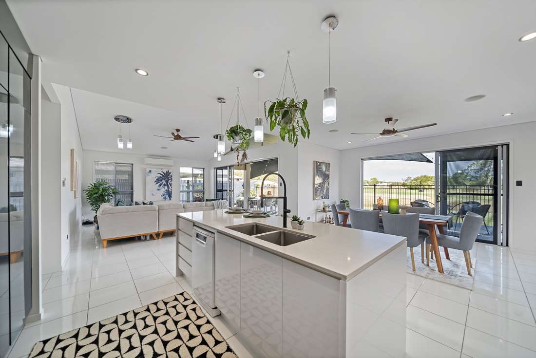 7 Hawkhurst Place, Kirwan - Thumbnail 2