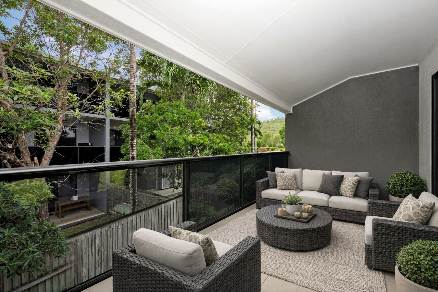4/321 Angus Smith Drive, Douglas - Thumbnail 2