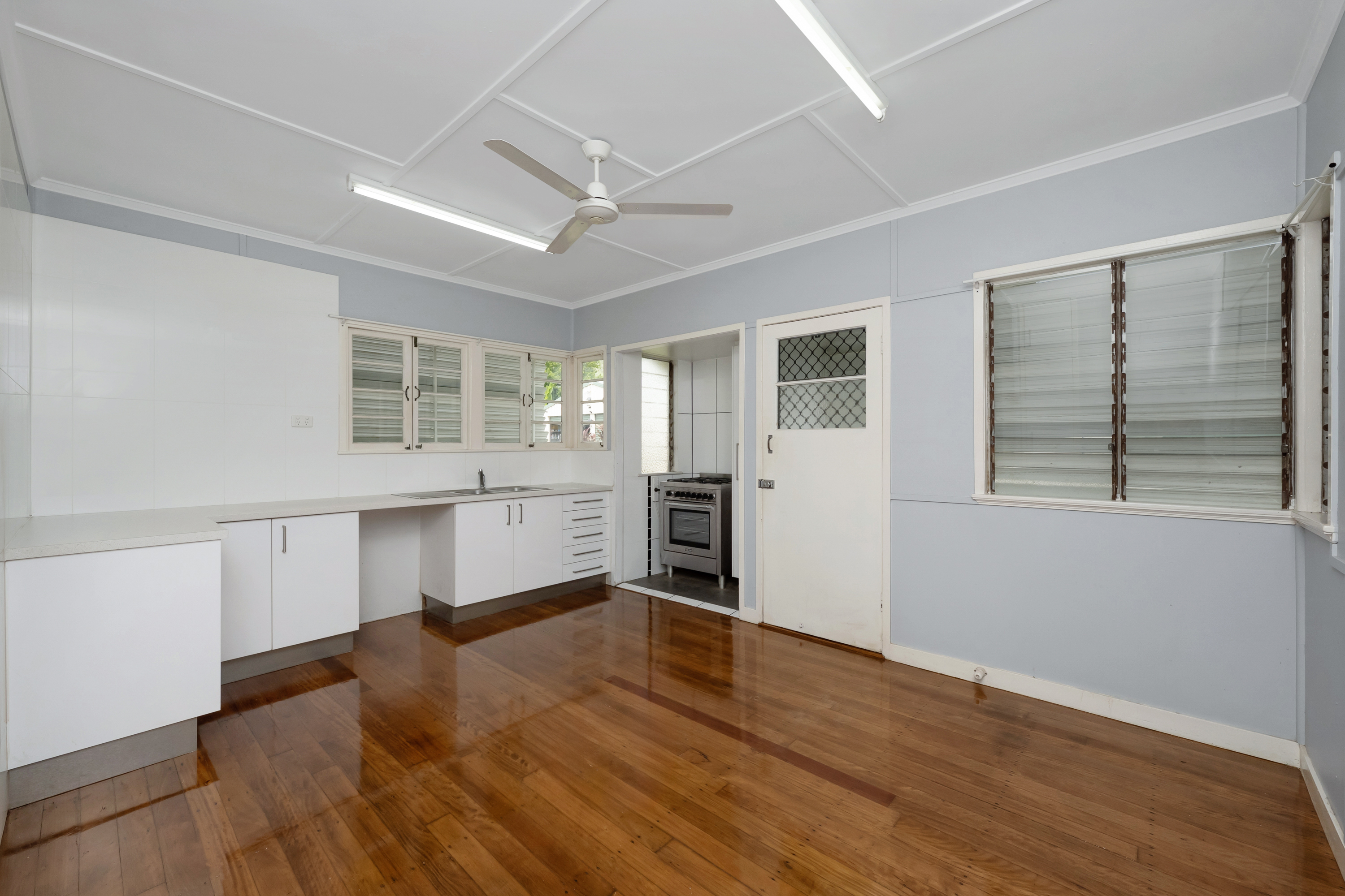 291 Stuart Drive, Wulguru - Thumbnail 4