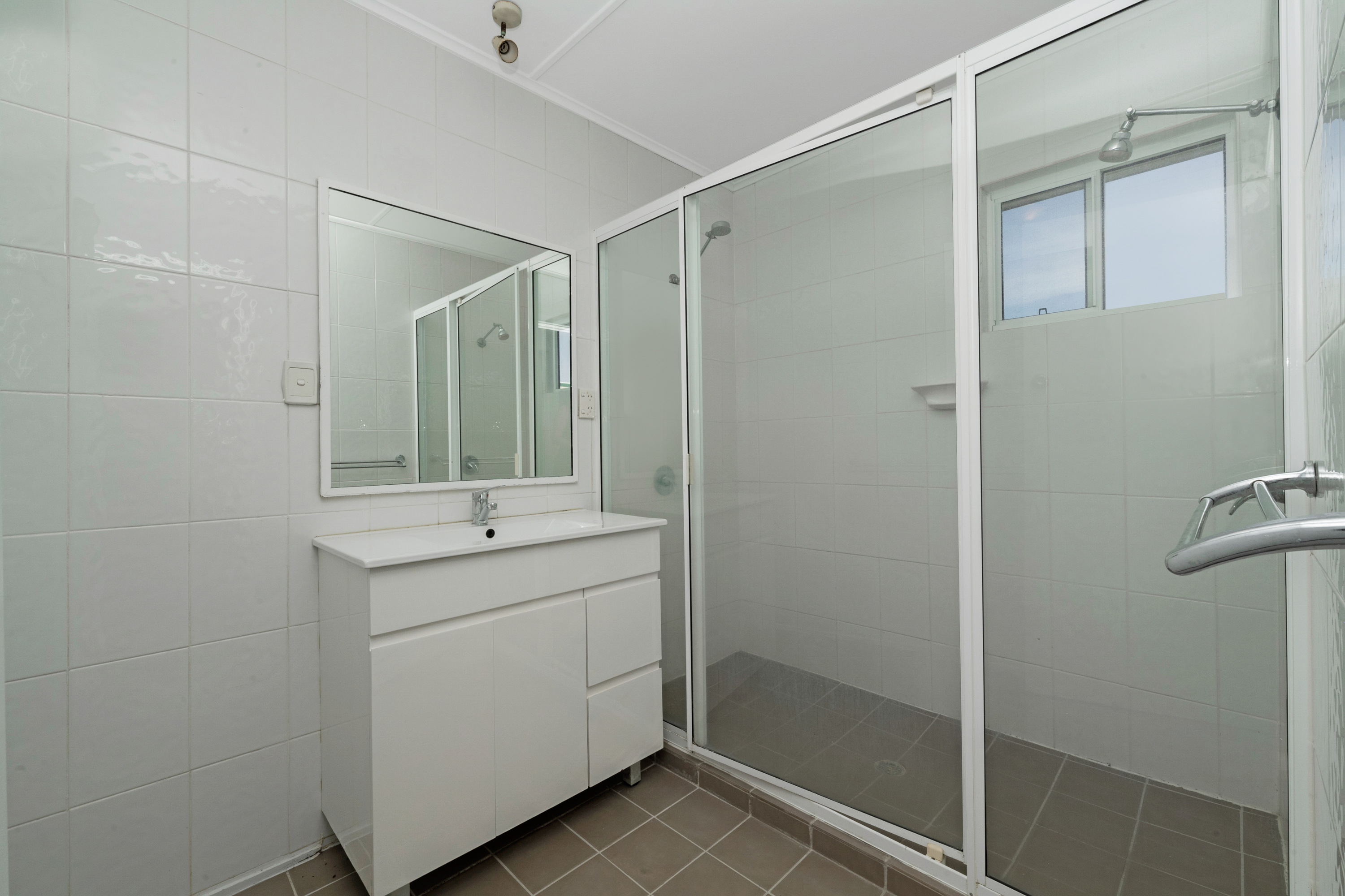 19 Lindeman Avenue, Cranbrook - Thumbnail 5